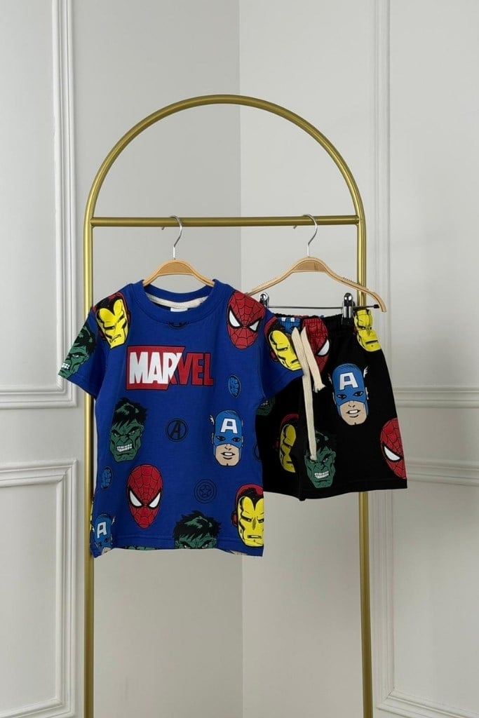 Marvel Karakterli Şortlu Takım