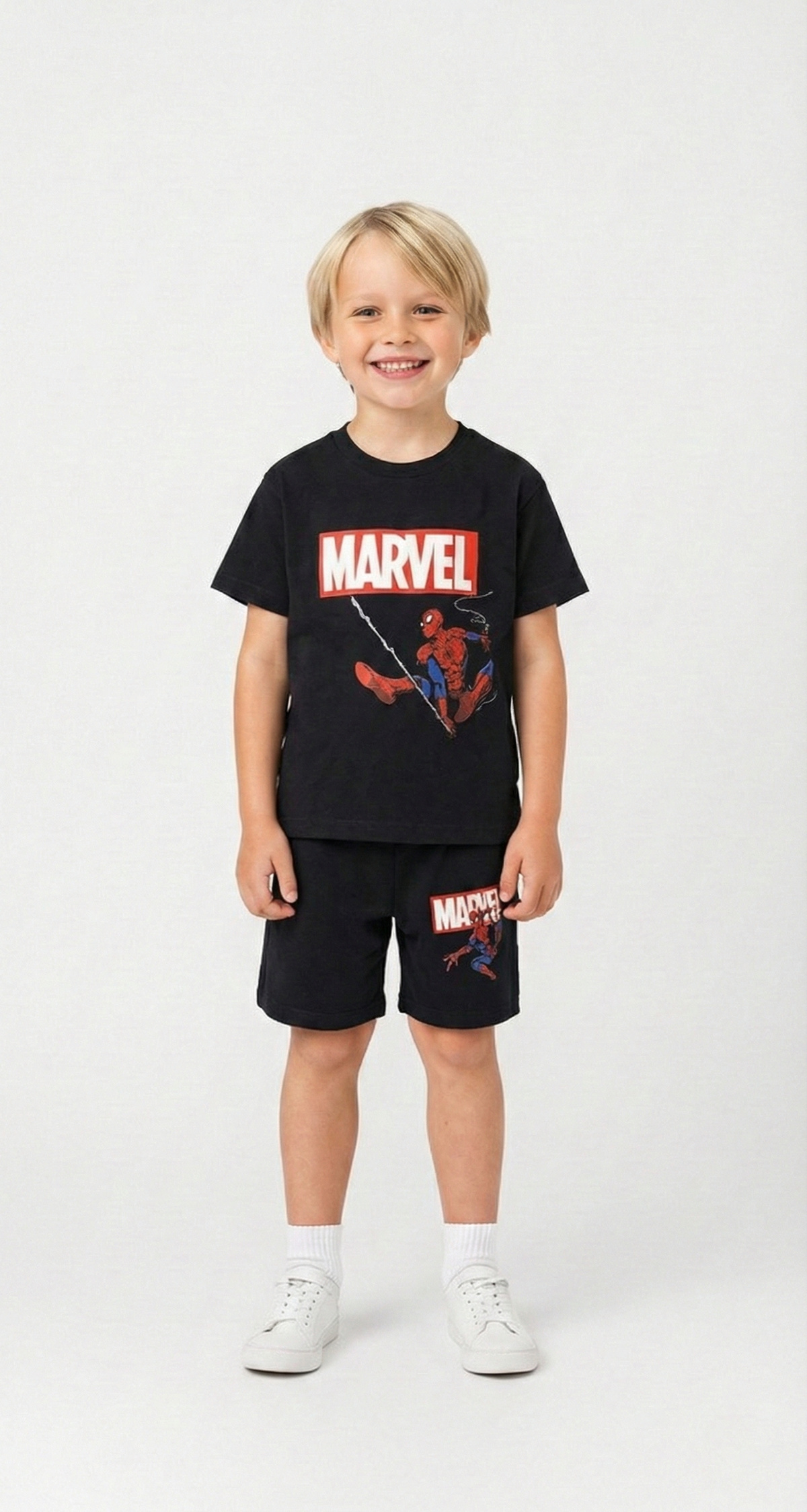 Marvel Spiderman Baskılı Şortlu Takım