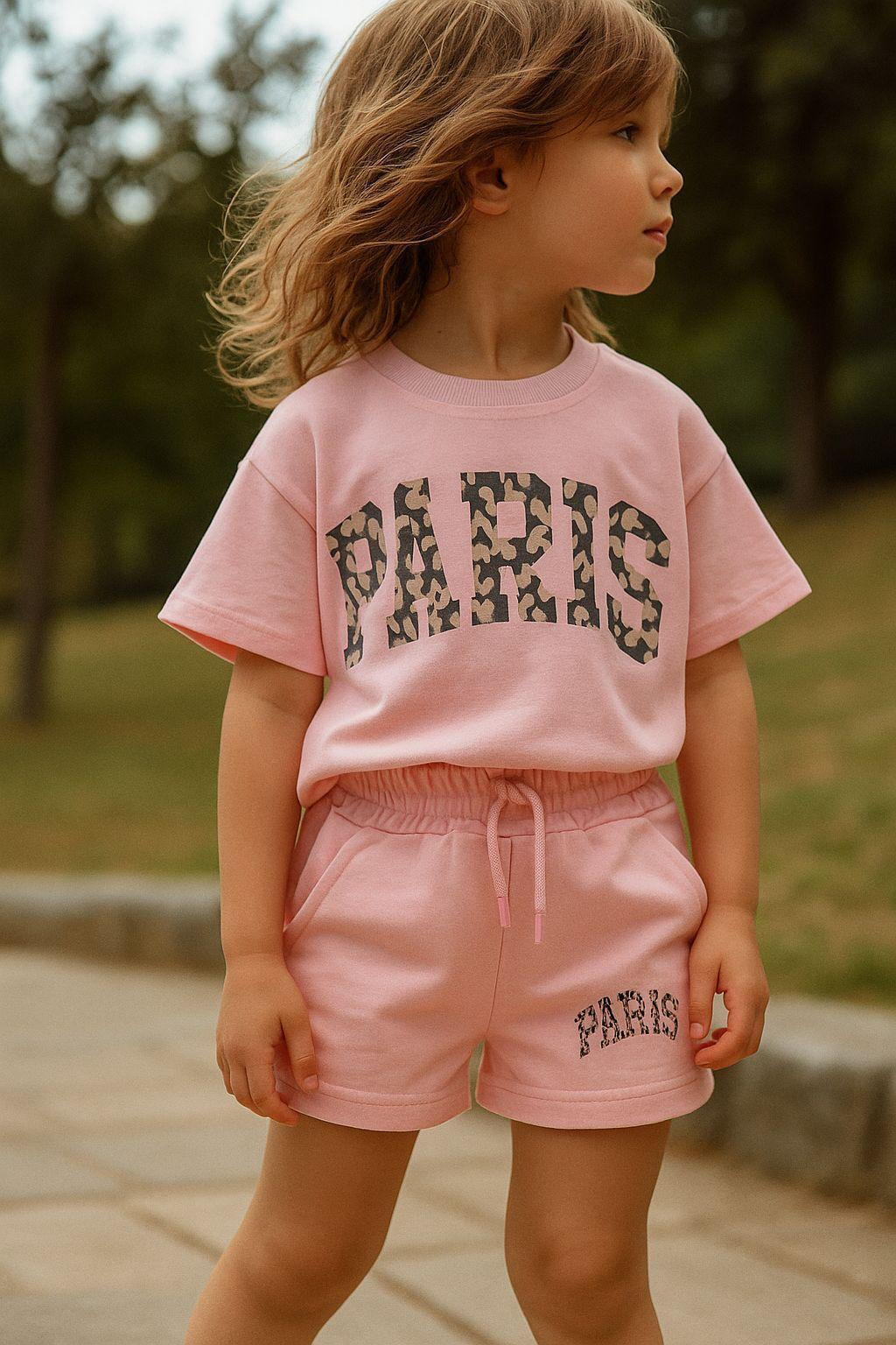 Pembe Paris Detaylı Şortlu Takım