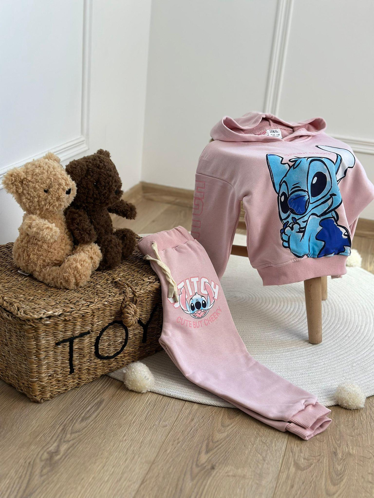 Pembe Stitch Baskılı Eşofman Takımı