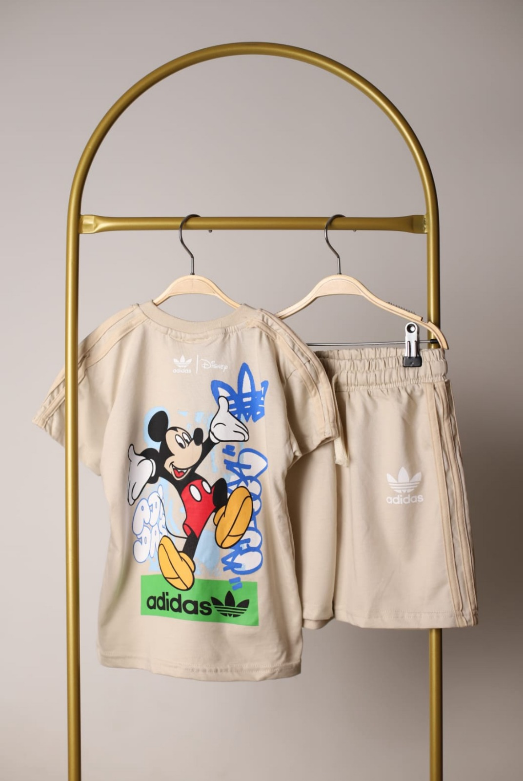 Spor Logolu Mickey Şortlu Takım