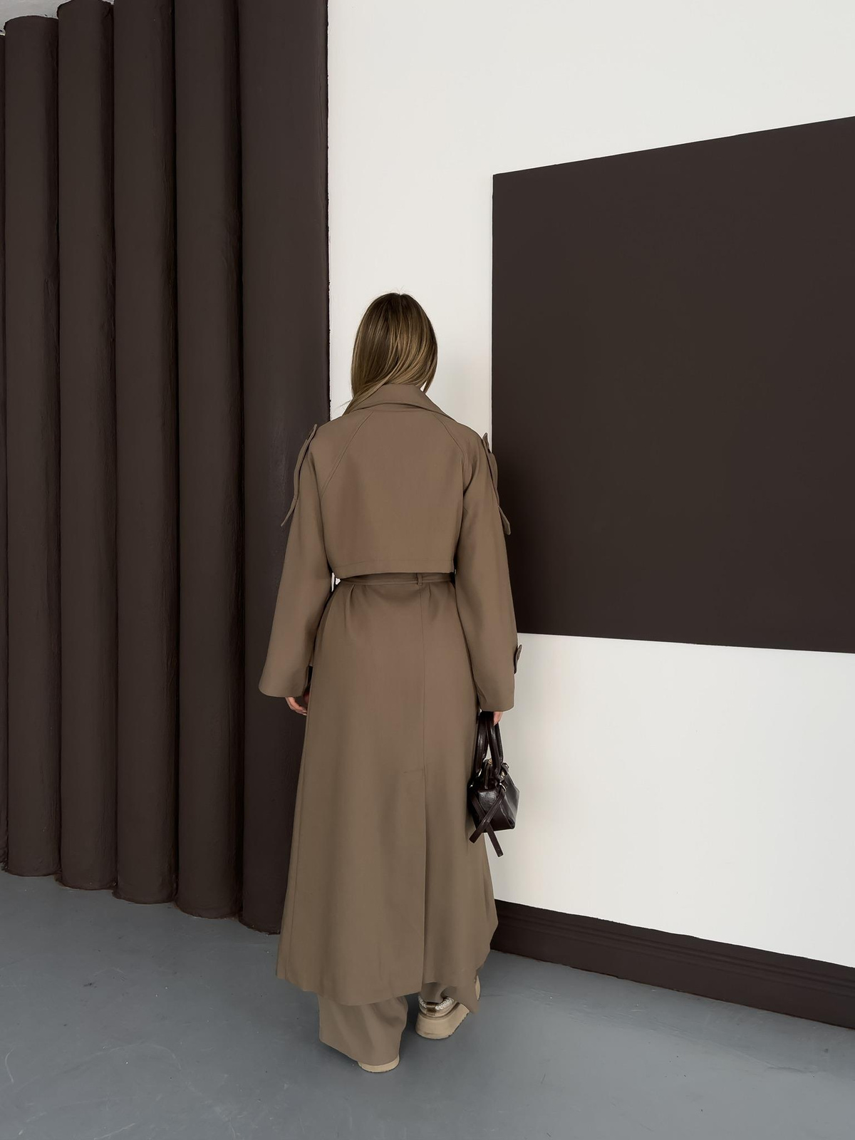Charlotte Trench - Haki