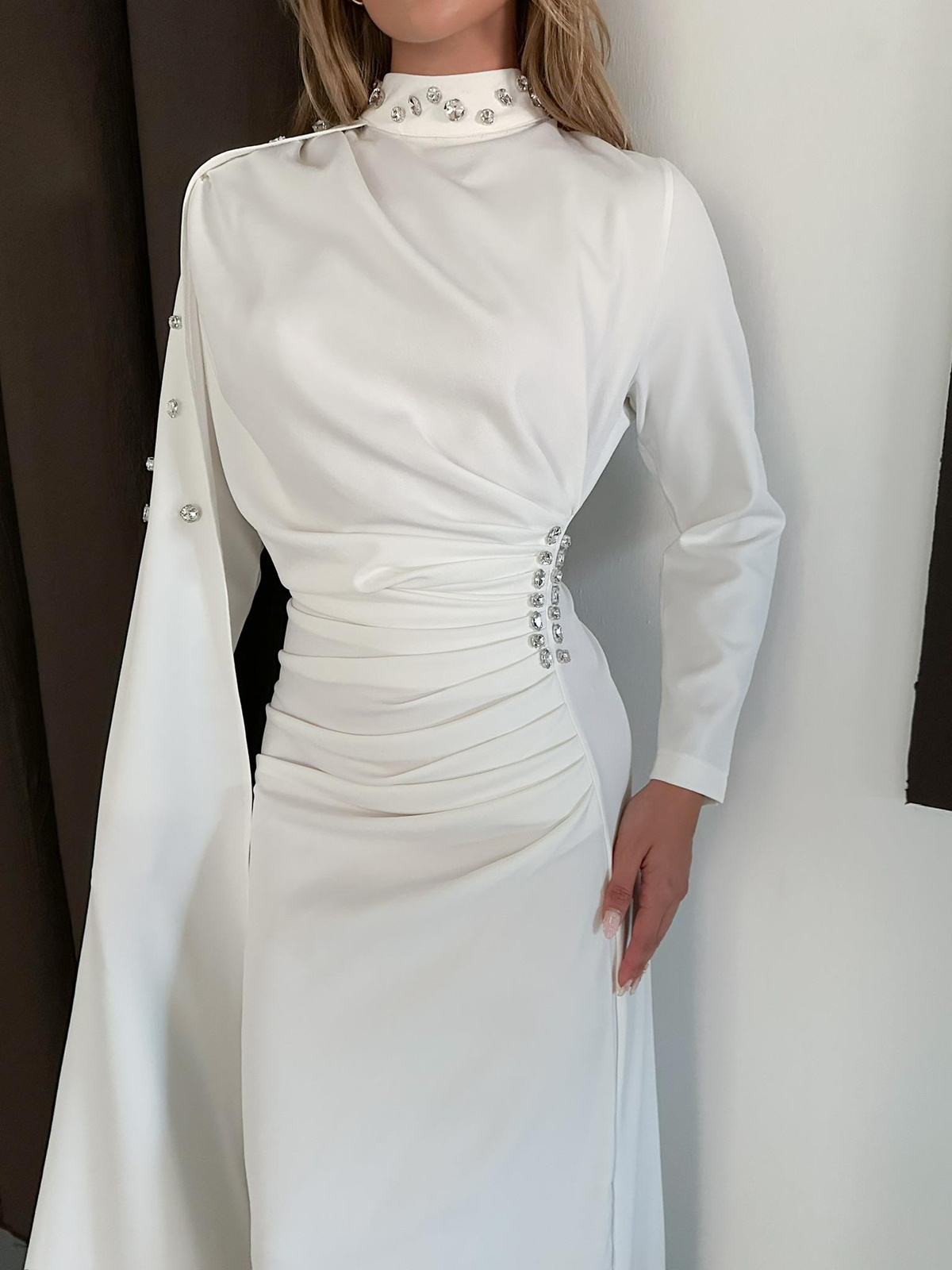 Violet Elbise - Beyaz