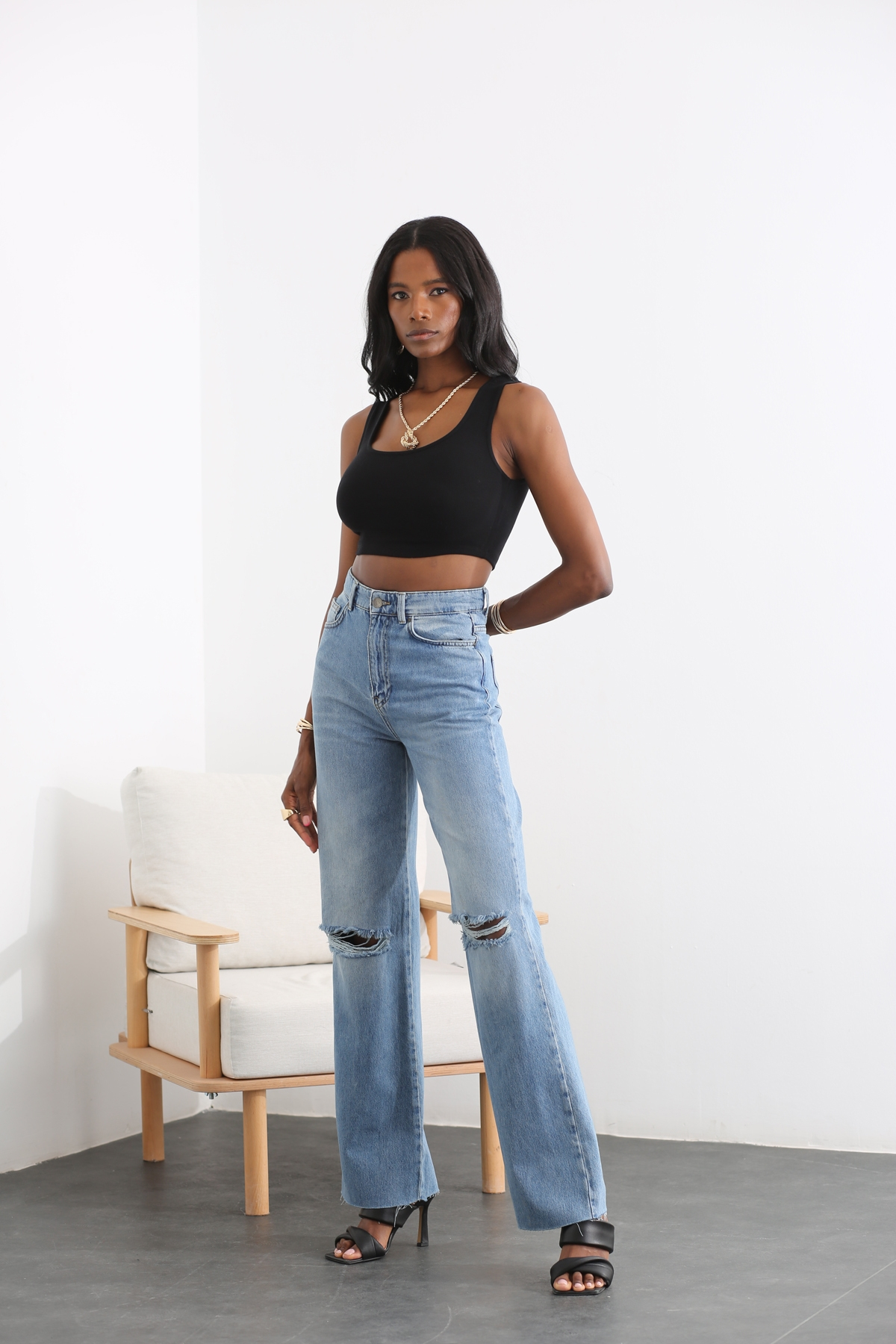 Açık Mavi Dizleri Yırtık Wide Leg Jean 