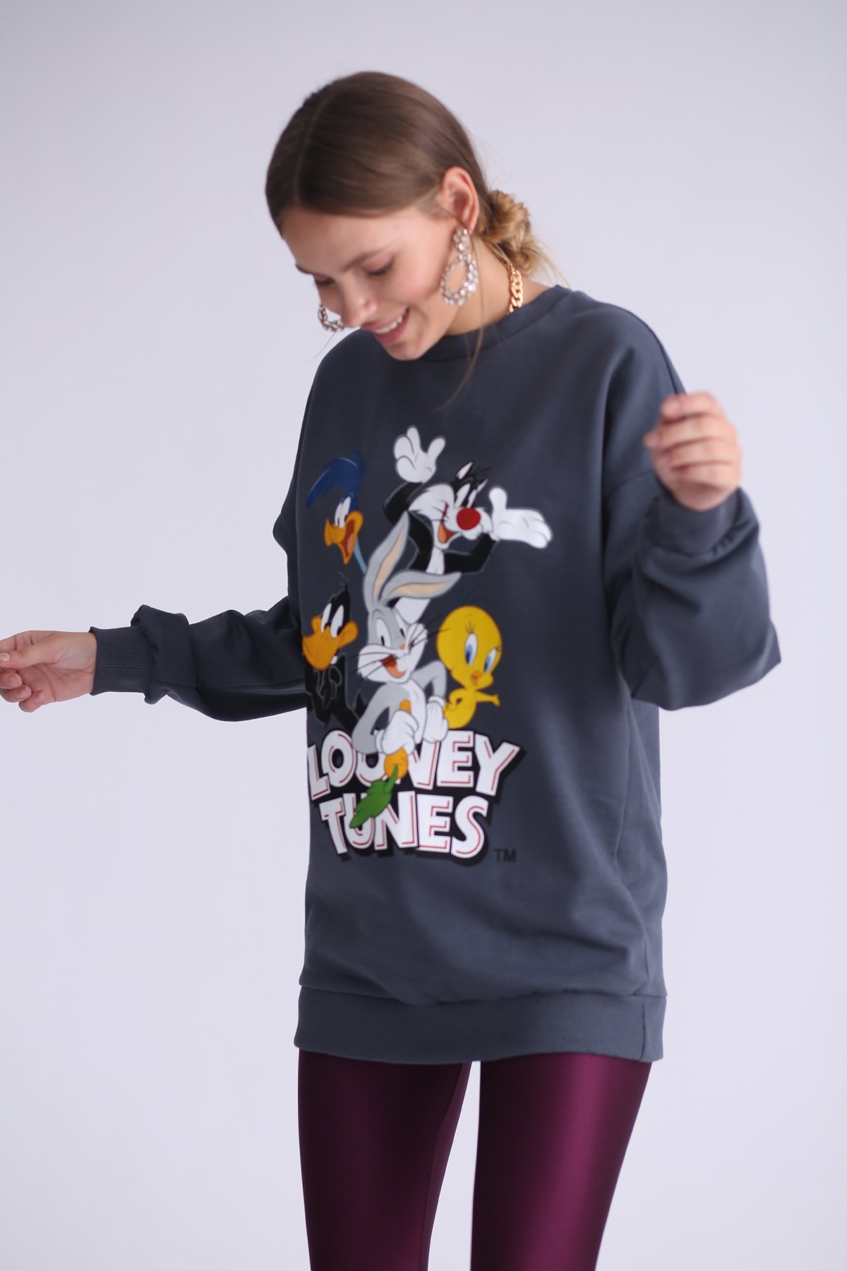 Antrasit Looney Tunes Baskılı Şardonlu Sweatshirt 
