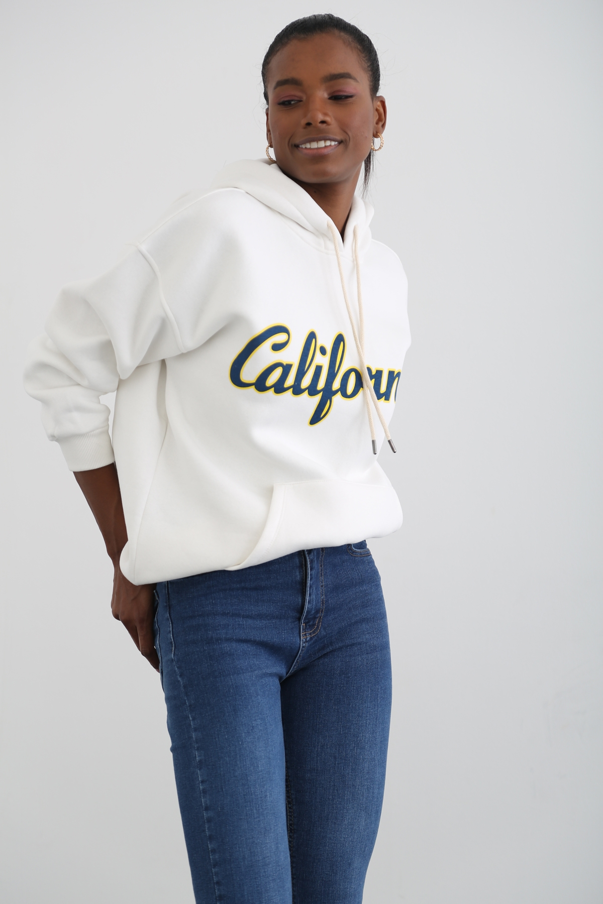 Beyaz California Baskılı Şardonlu Sweatshirt 0184