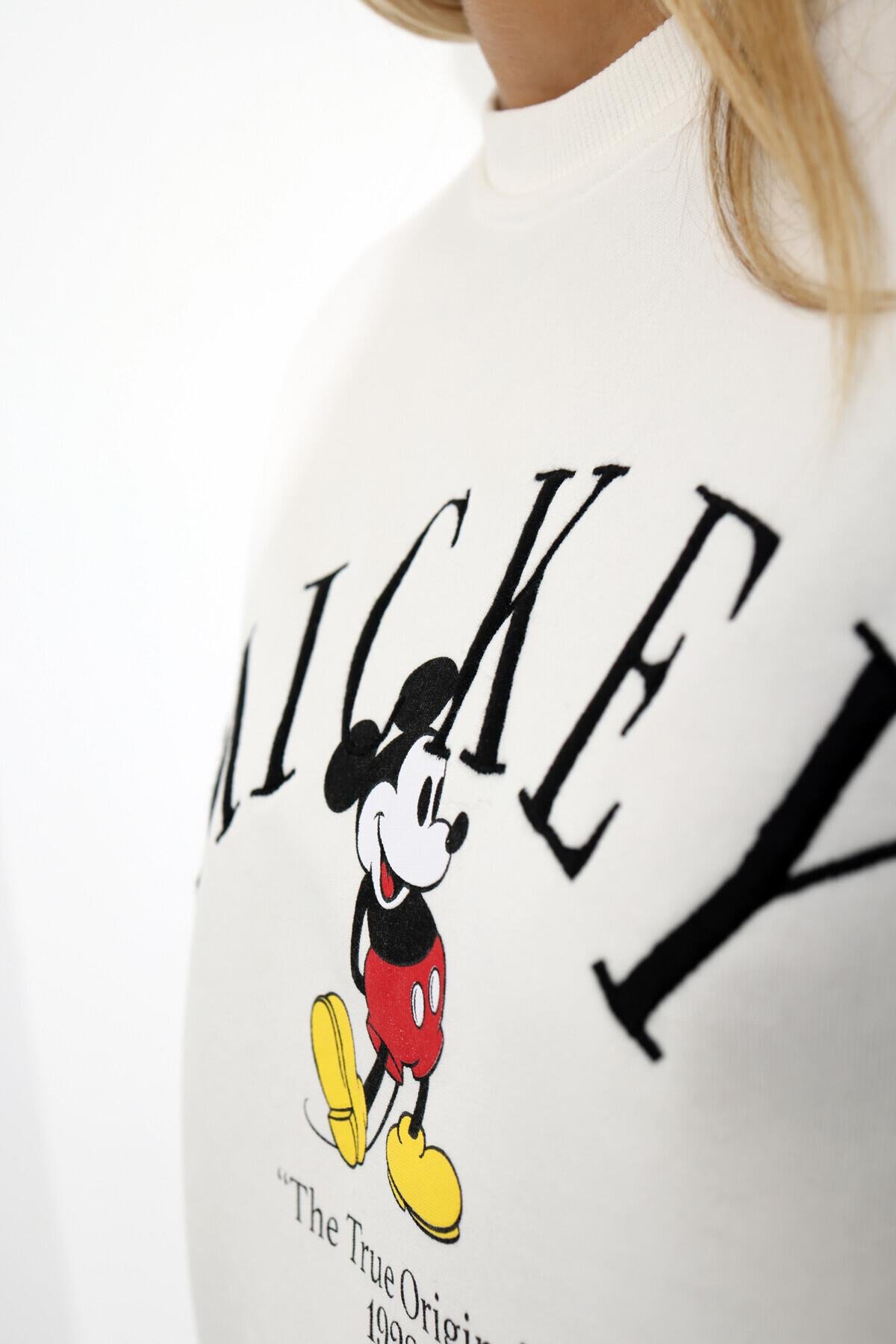 Beyaz Mickey Nakışlı Sweatshirt 13575