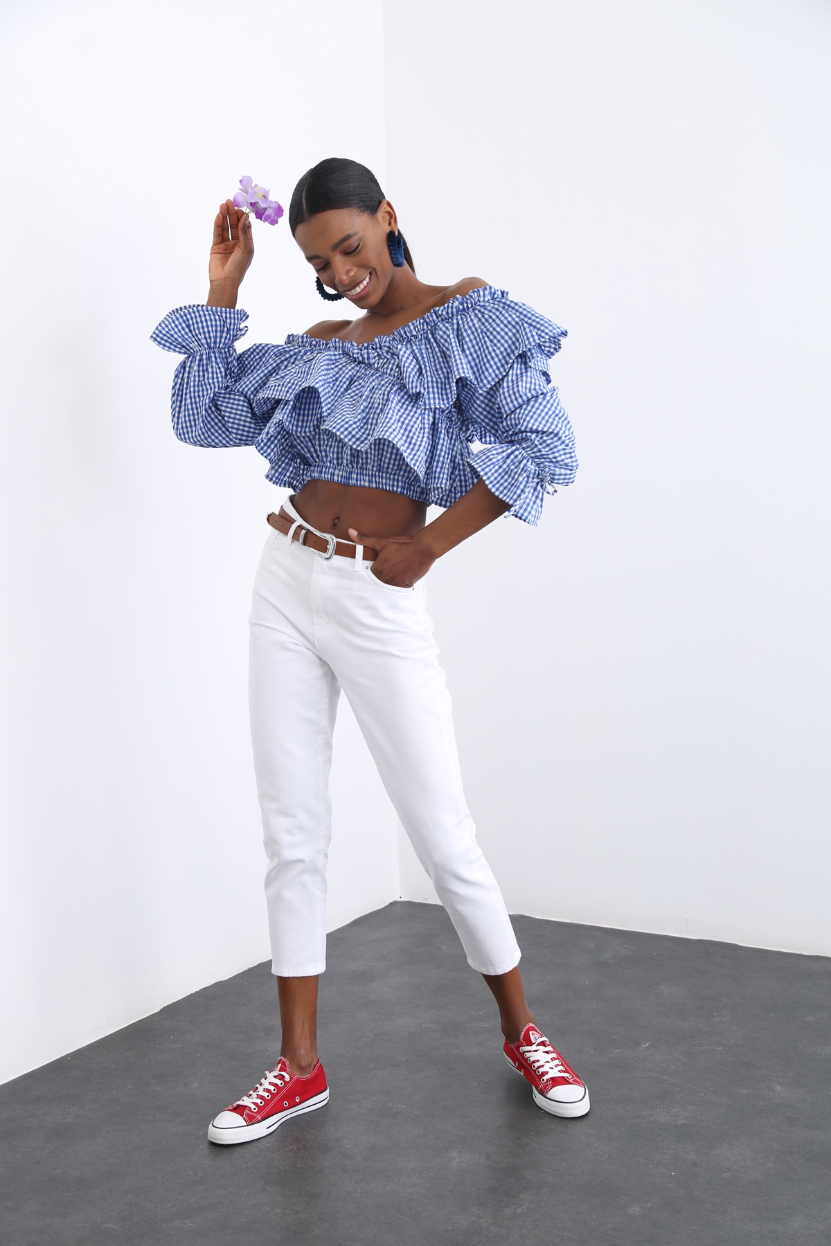 Beyaz Yüksek Bel Mom Fit Jean 
