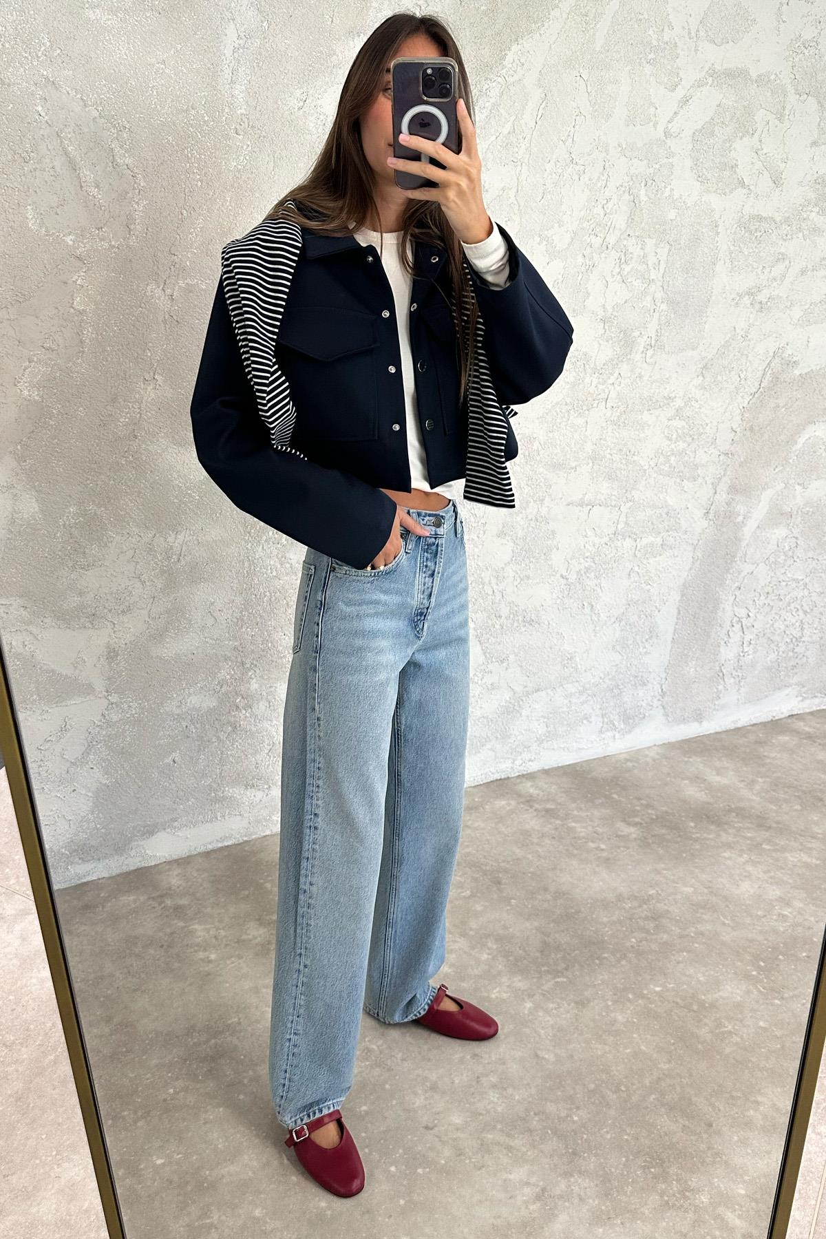 Buz Mavi Yüksek Bel Straight Fit Jean 
