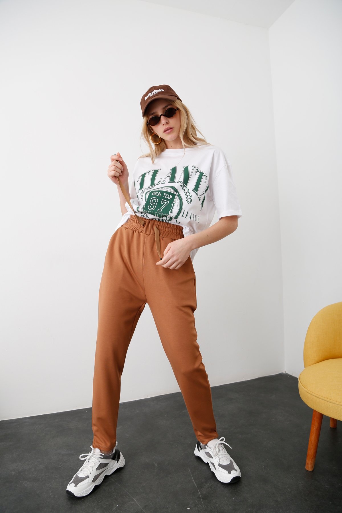 Camel Paçası Yırtmaçlı Eşofman 3189