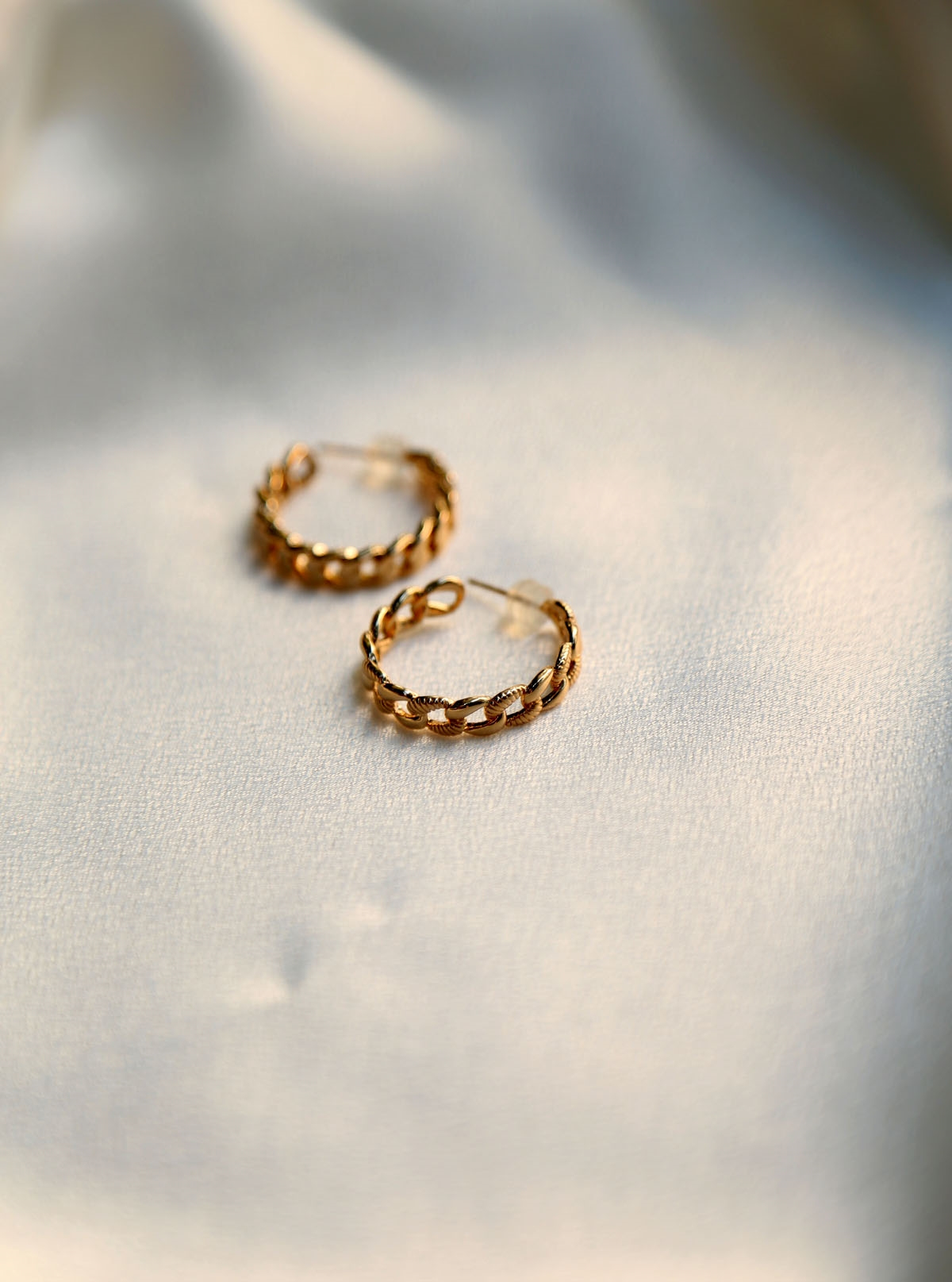 Gold Çift Desen Zincir Küpe 