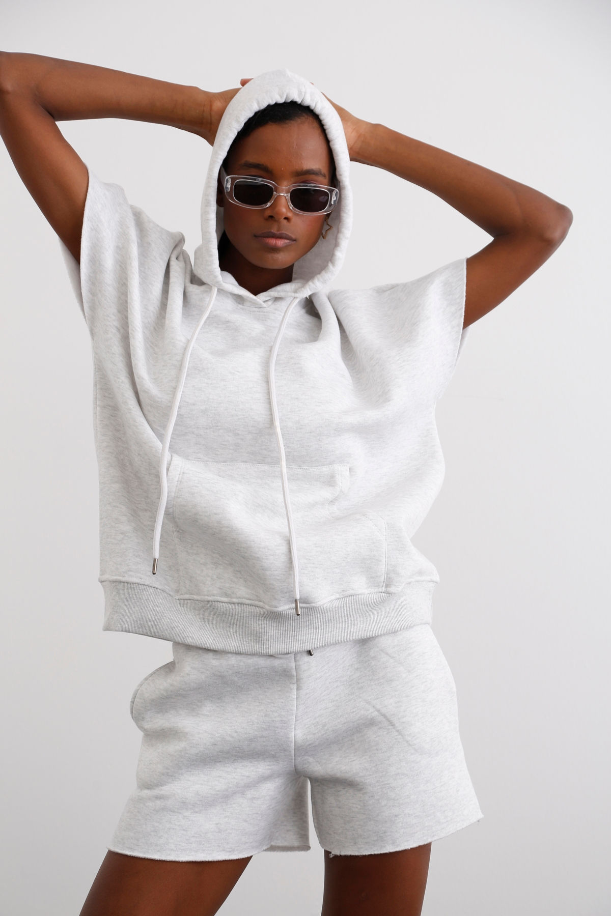 Gri Şardonlu Kolsuz Sweatshirt 0010