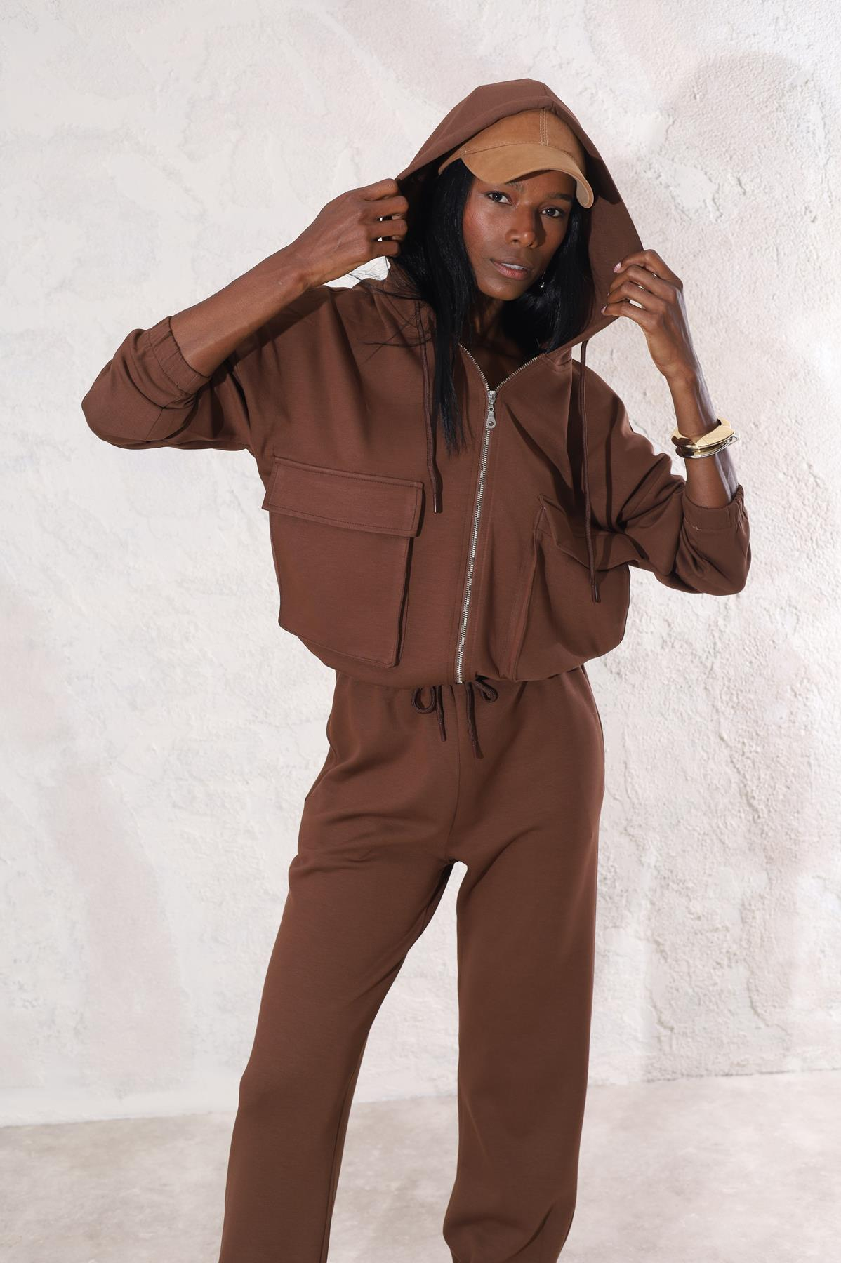 Kahverengi Kapak Cepli Sweatshirt Eşofman Takım 98619