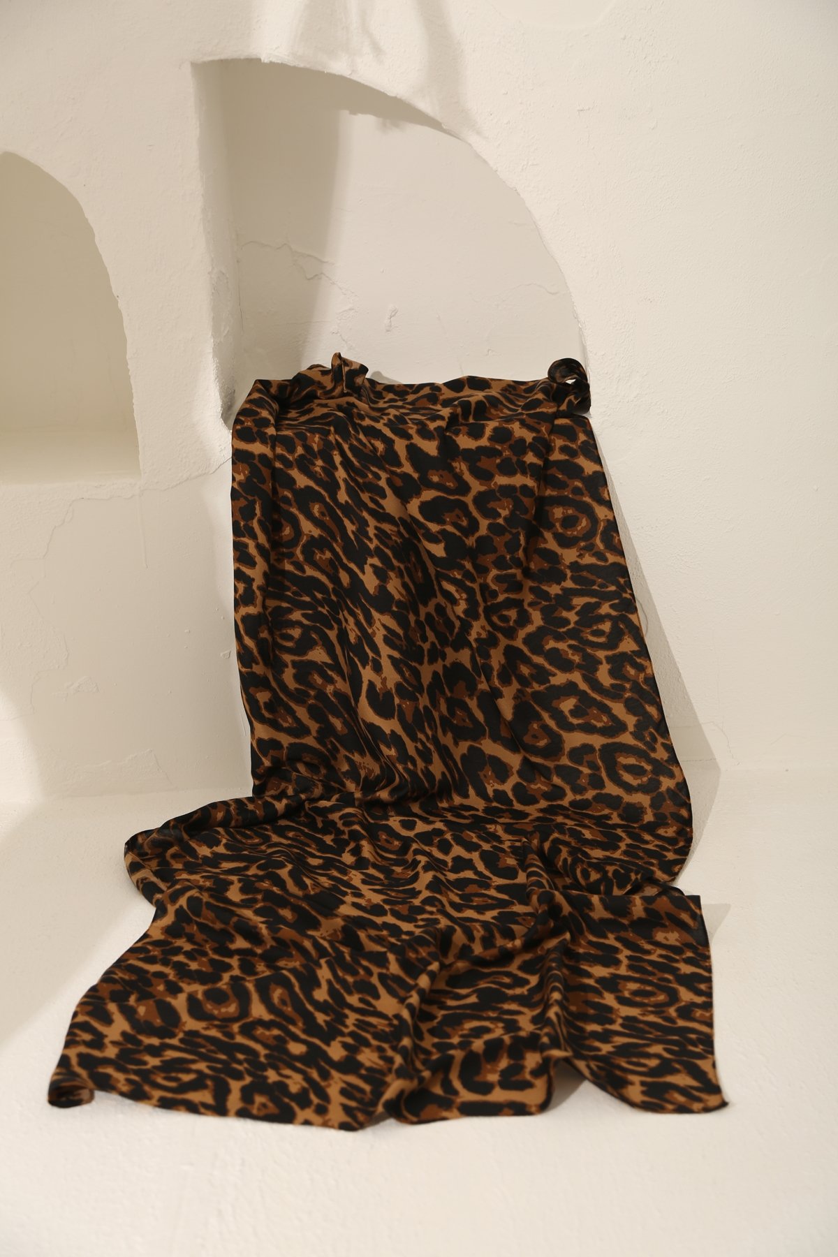 Kahverengi Leopar Desenli Pamuk Şal 10862