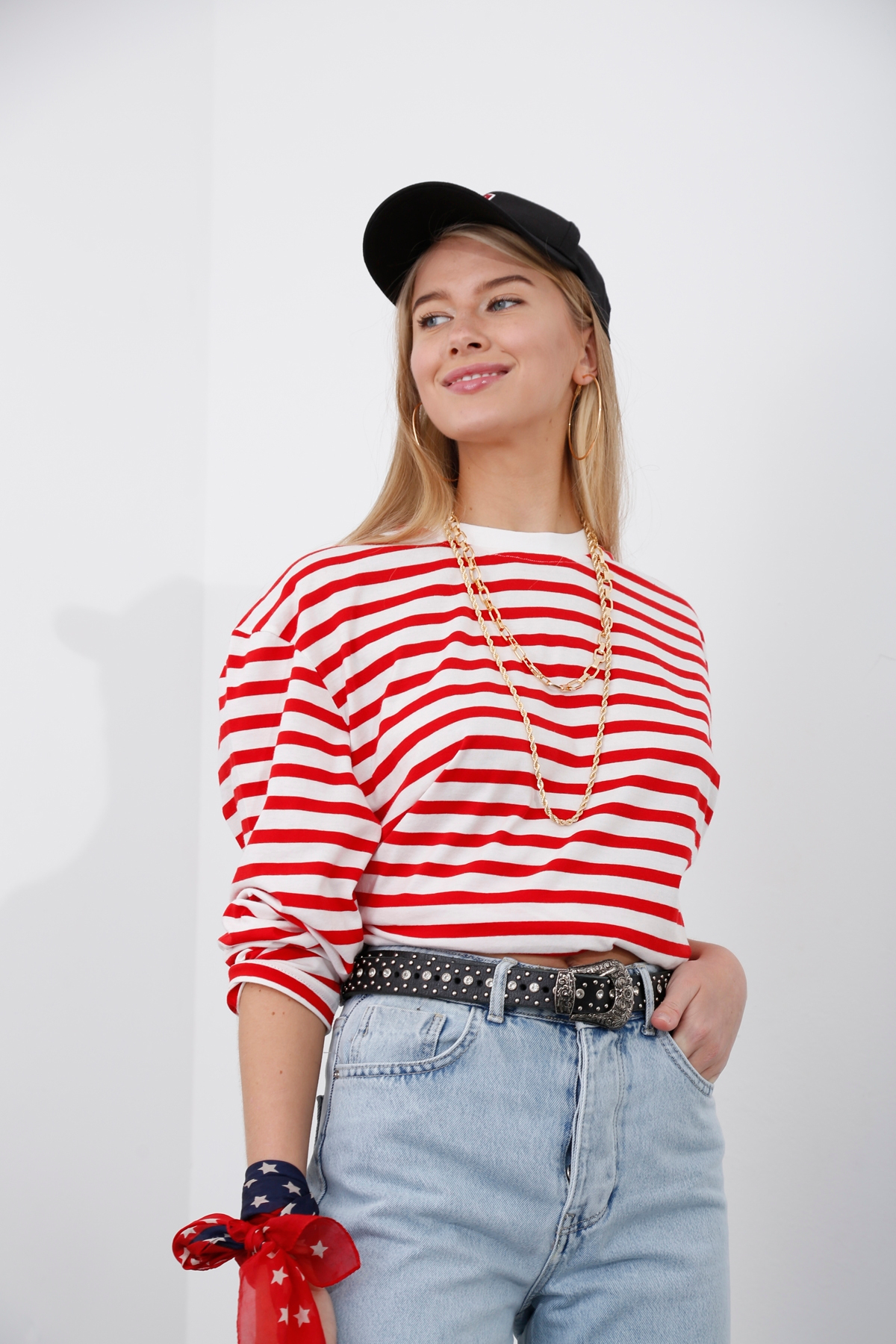 Kırmızı Çizgili Uzun Kol Tshirt 