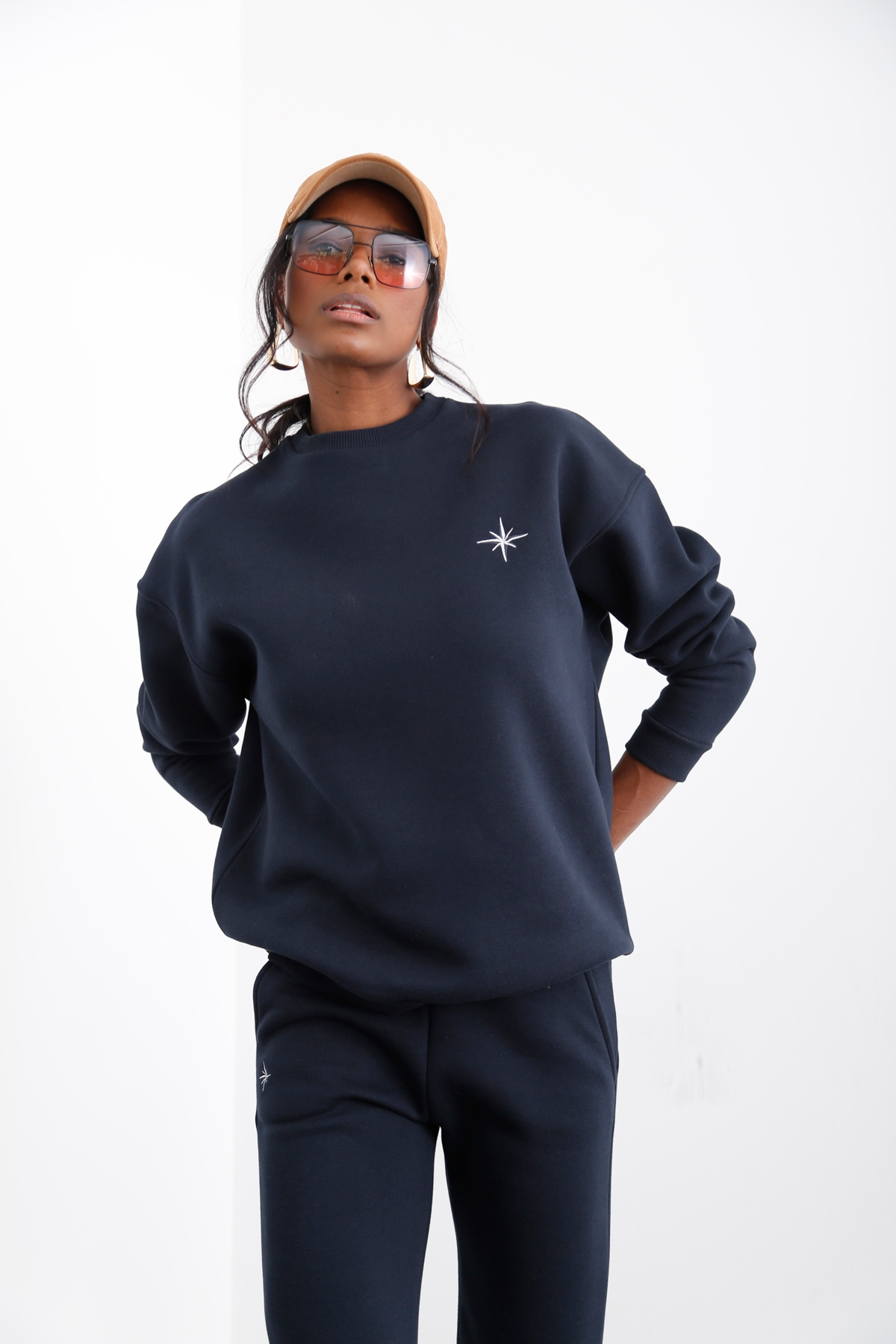 Lacivert Bisiklet Yaka Şardonlu Sweatshirt 