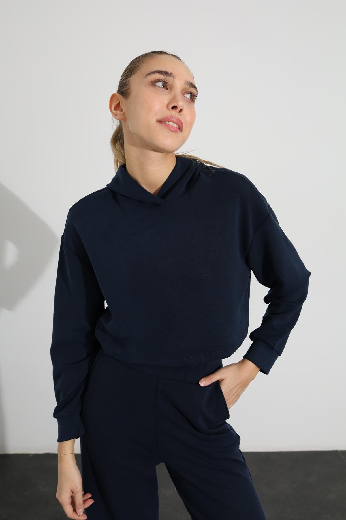 Lacivert Kapüşonlu Modal Sweatshirt 