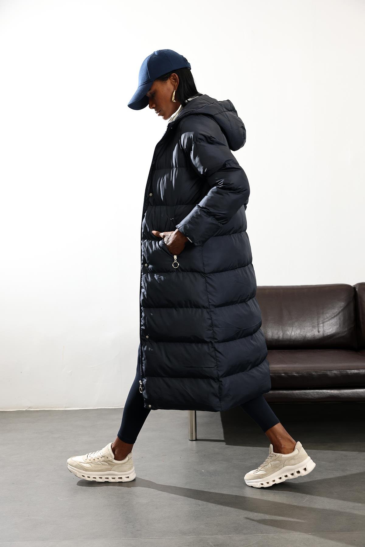 Lacivert Maxi Boy Şişme Kaban D99744