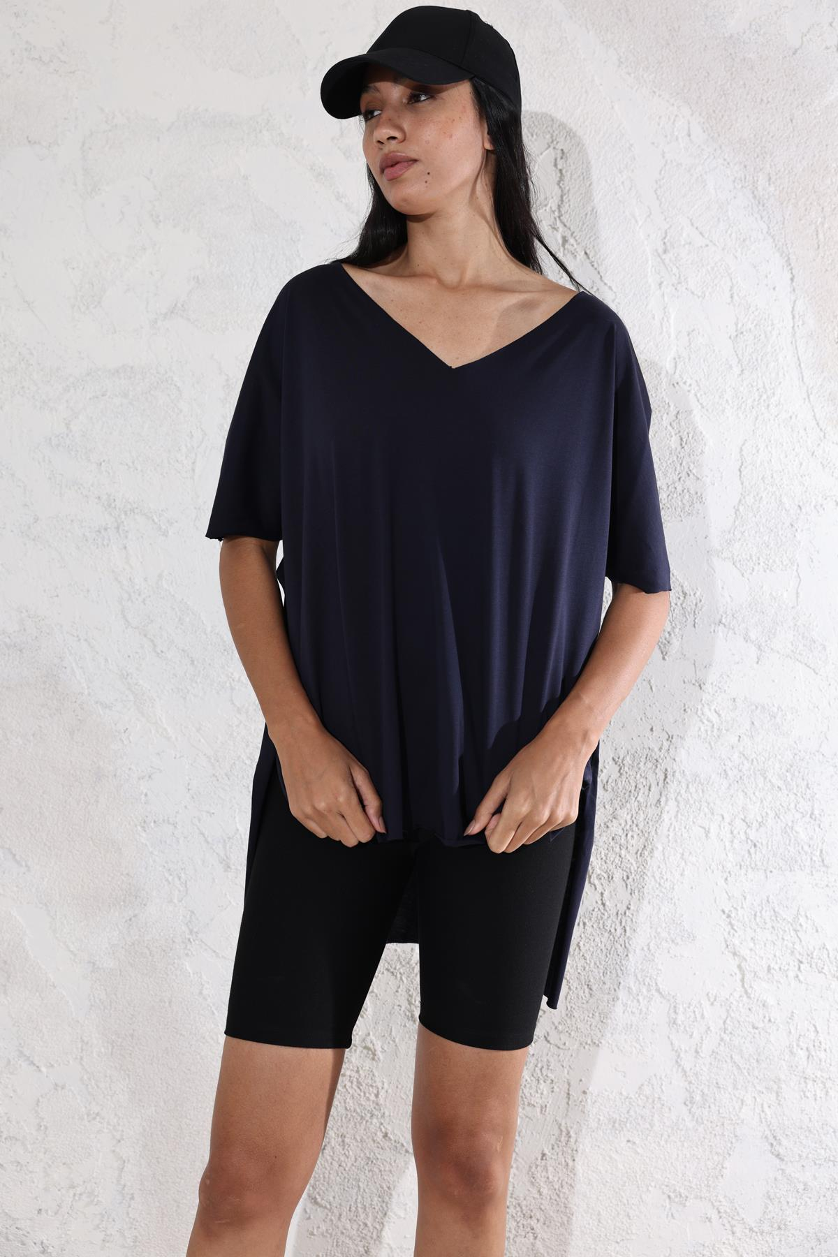 Lacivert V Yaka Oversize Tişört 0294