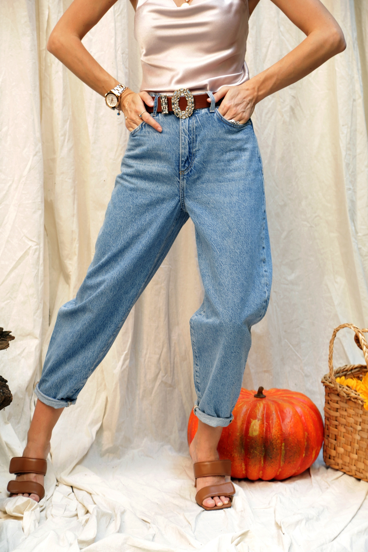 Mavi Slouchy Mom Jean 
