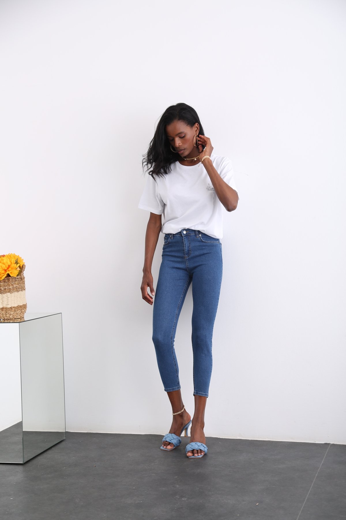 Mavi Yüksek Bel Toparlayan Slim Fit Jean 