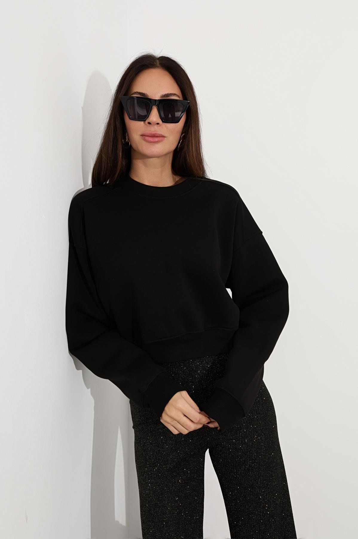 Siyah Basic Crop Sweatshirt 3812
