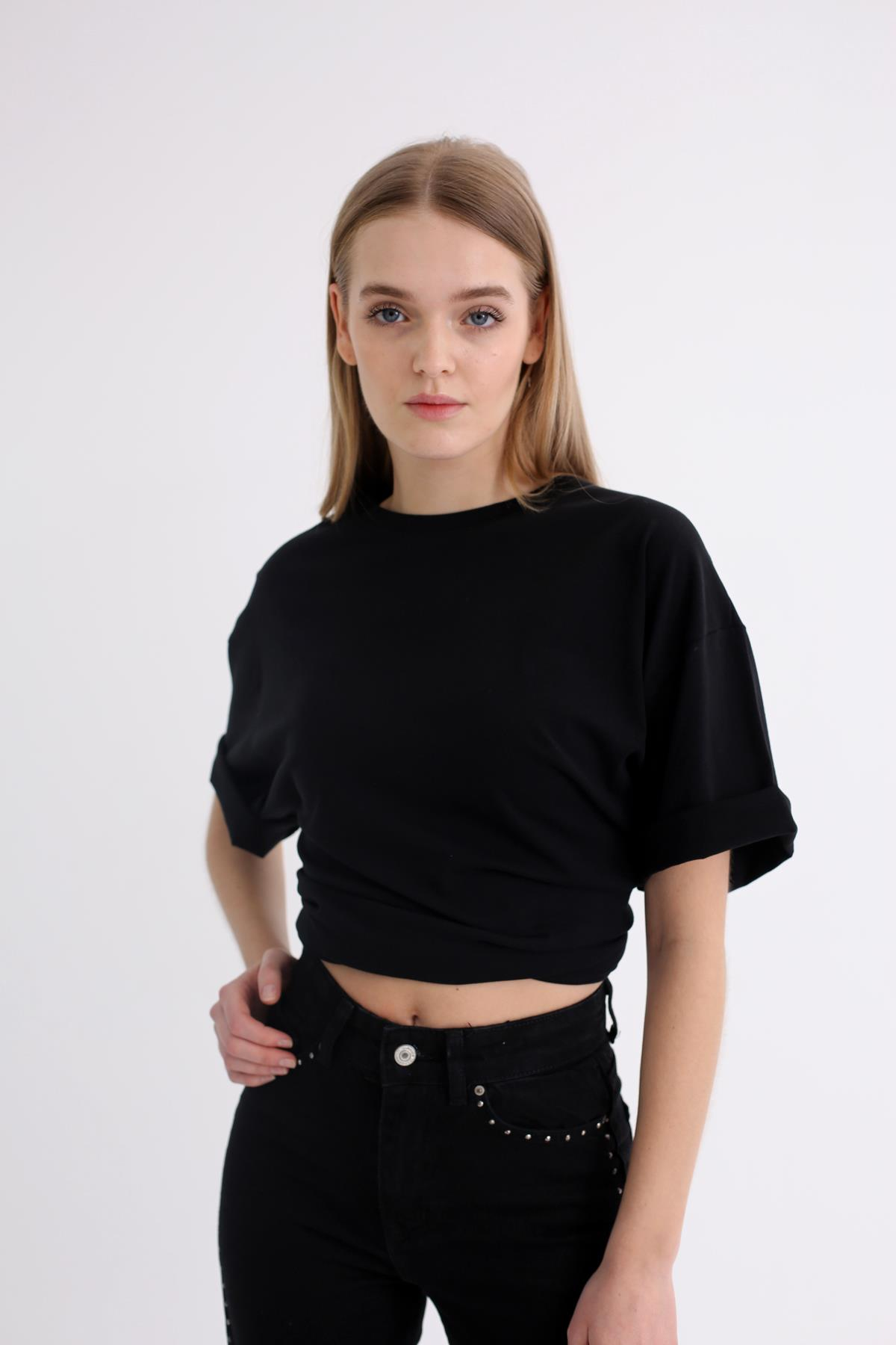 Siyah Bisiklet Yaka Oversize Tshirt 