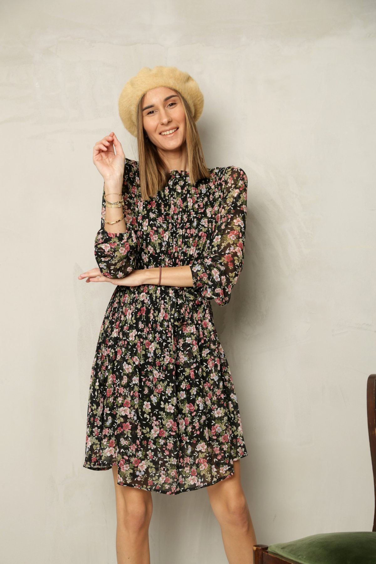 Siyah Çiçek Desenli Elbise M32494