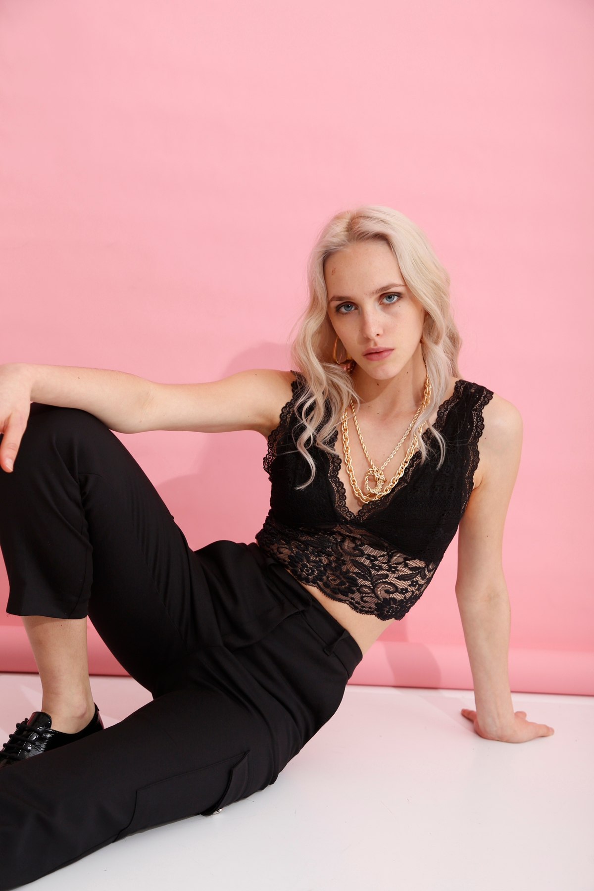 Siyah Dantelli Bralet 