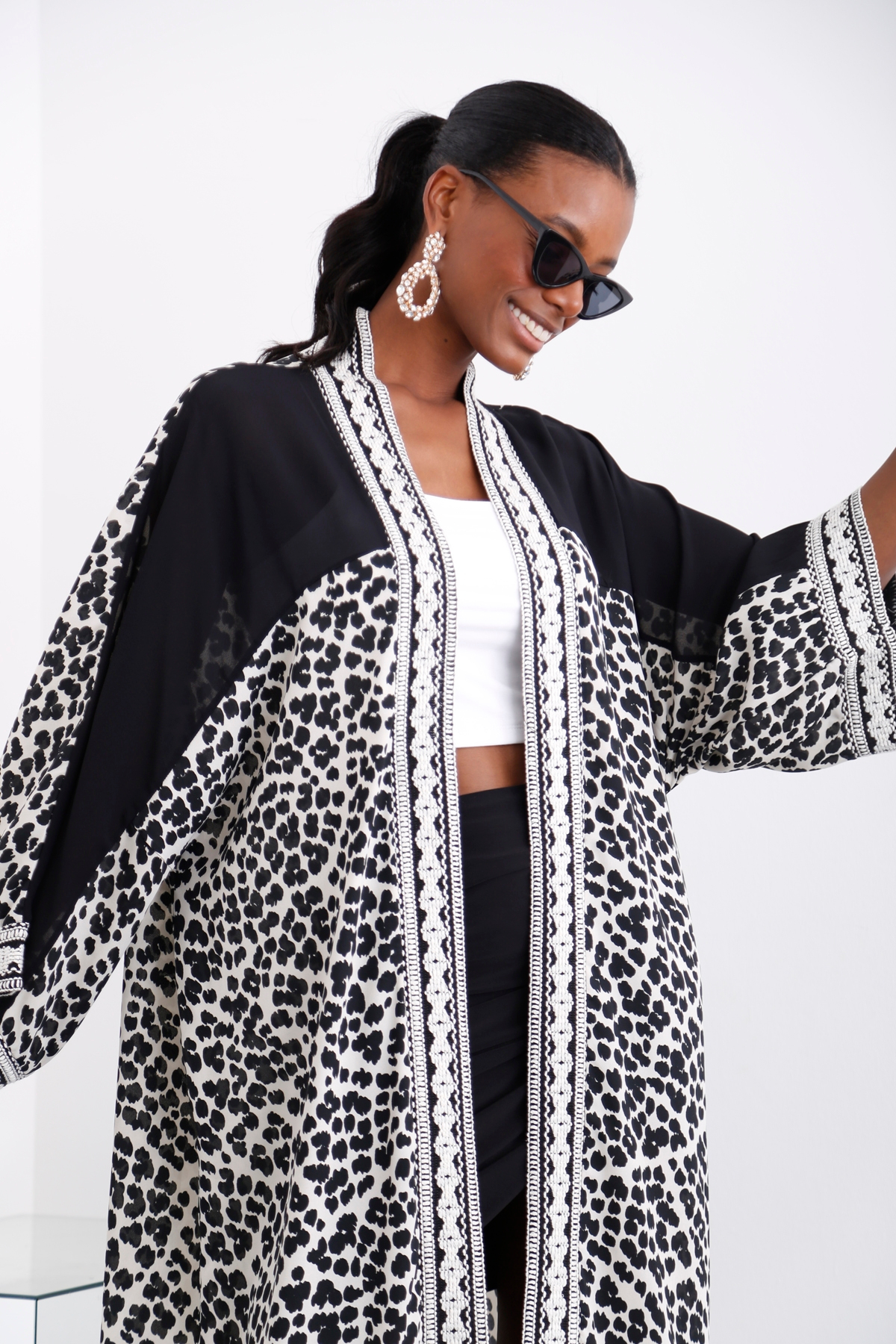 Siyah Desenli Kimono 