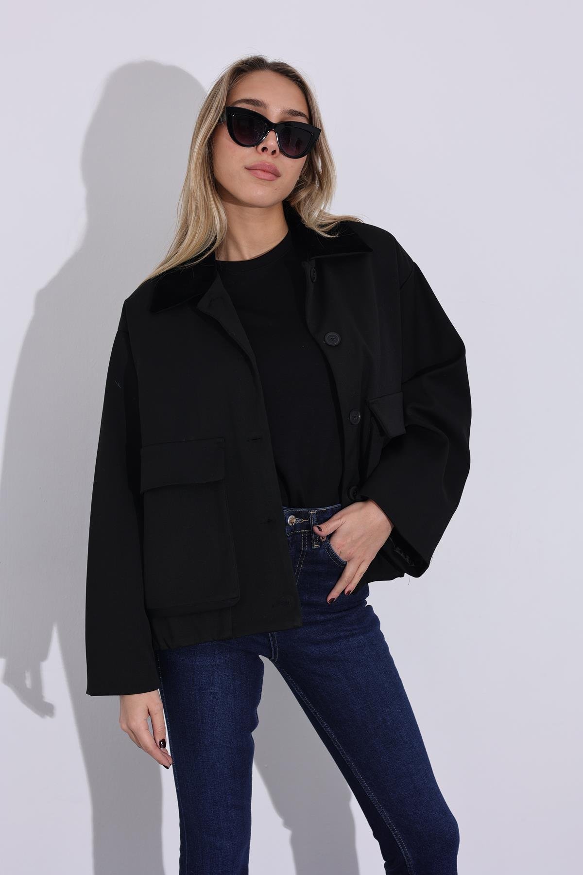 Siyah Kapak Cepli Bomber Ceket 235071