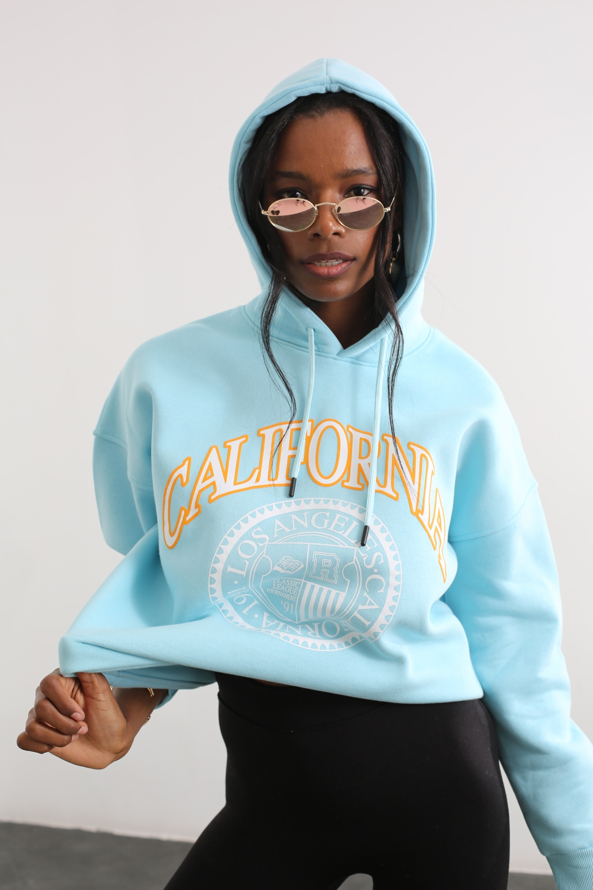 Turkuaz California Baskılı Kapüşonlu Sweatshirt 13668