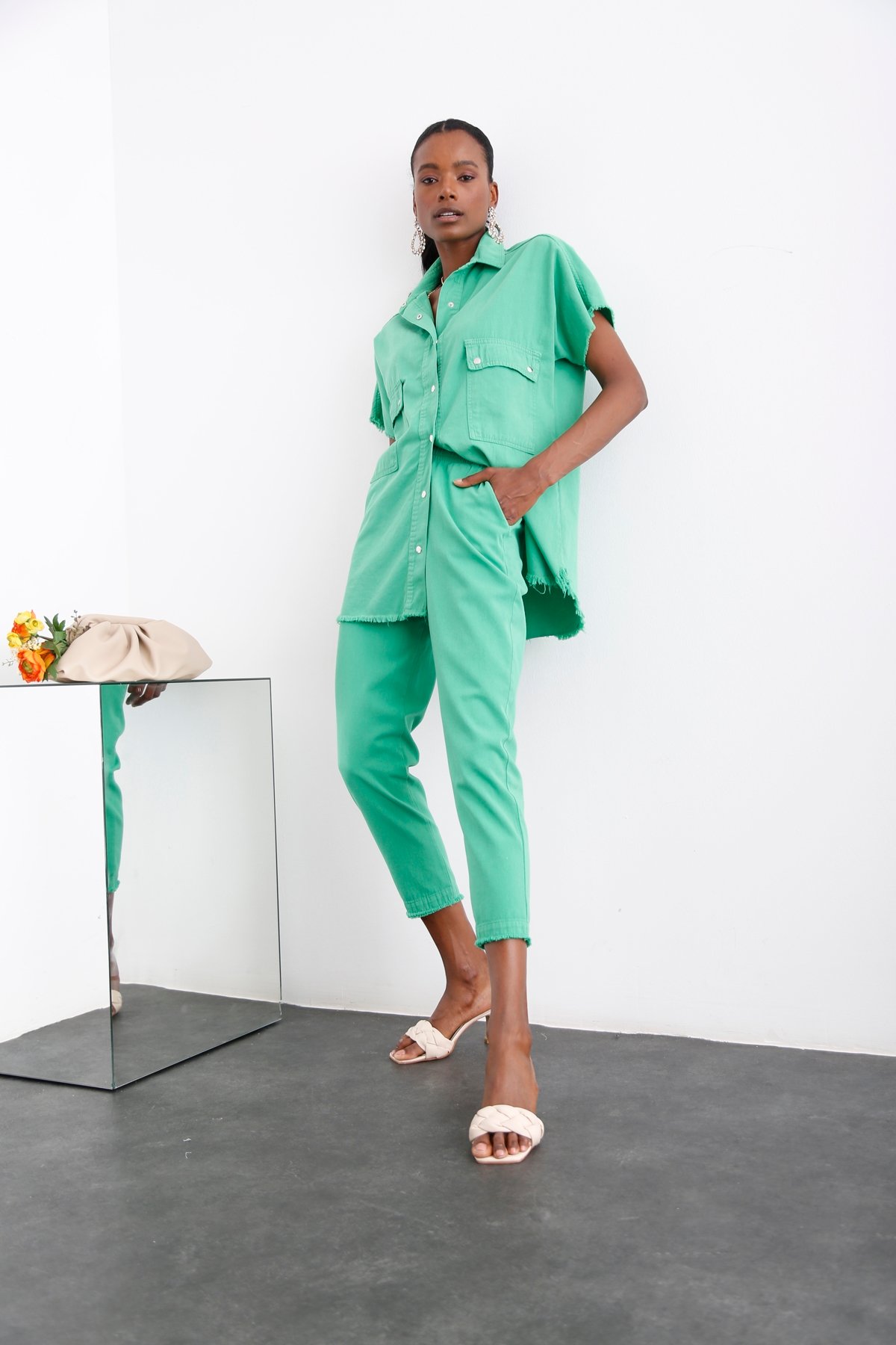 Yeşil Beli Lastikli Gabardin Pantolon 00104