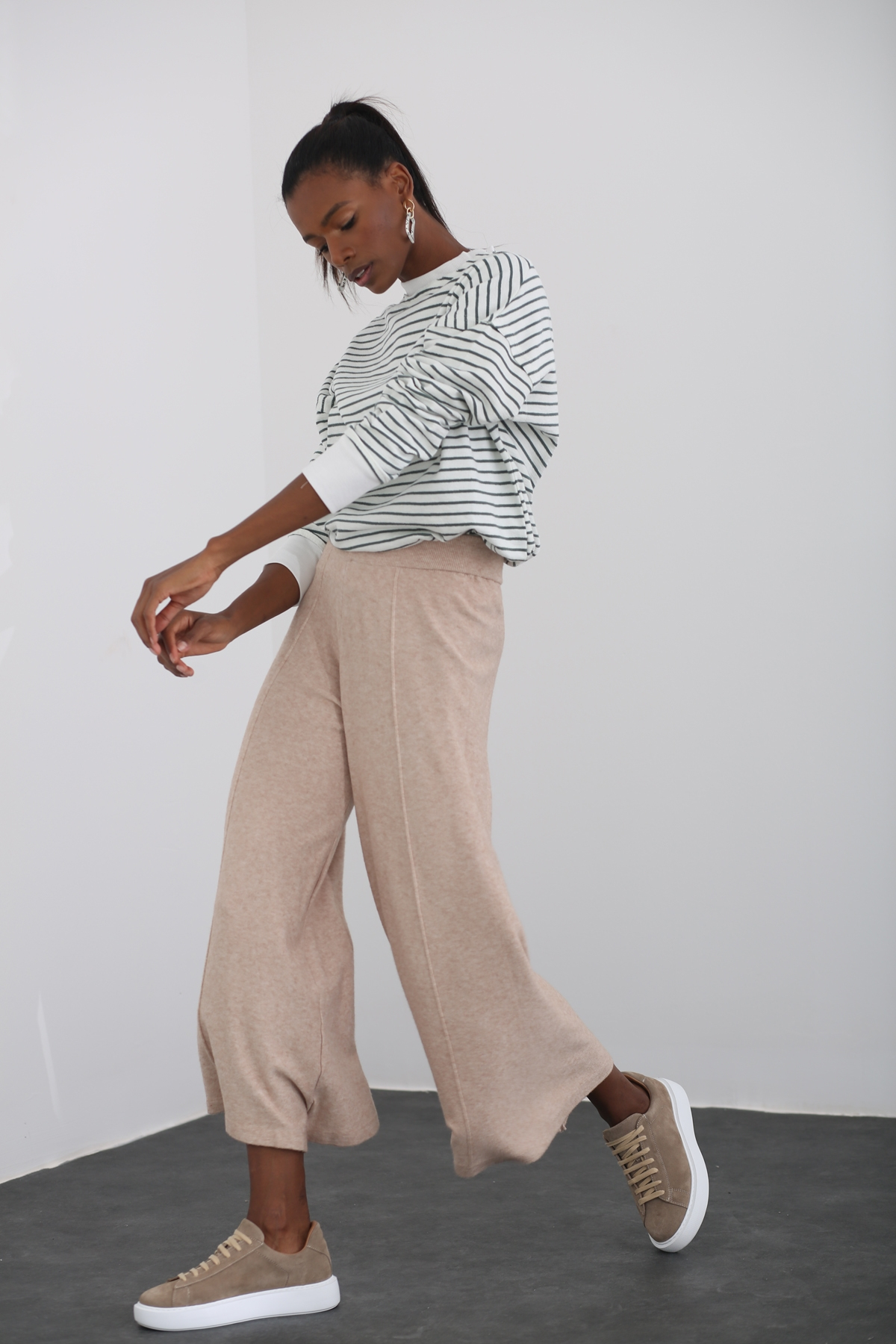 Yeşil Çizgili Basic Sweatshirt 262