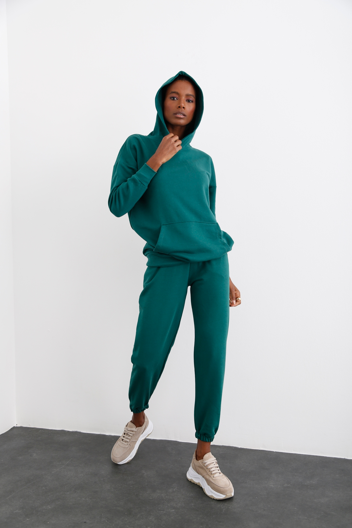 Yeşil Kanguru Cepli Sweatshirt 3234