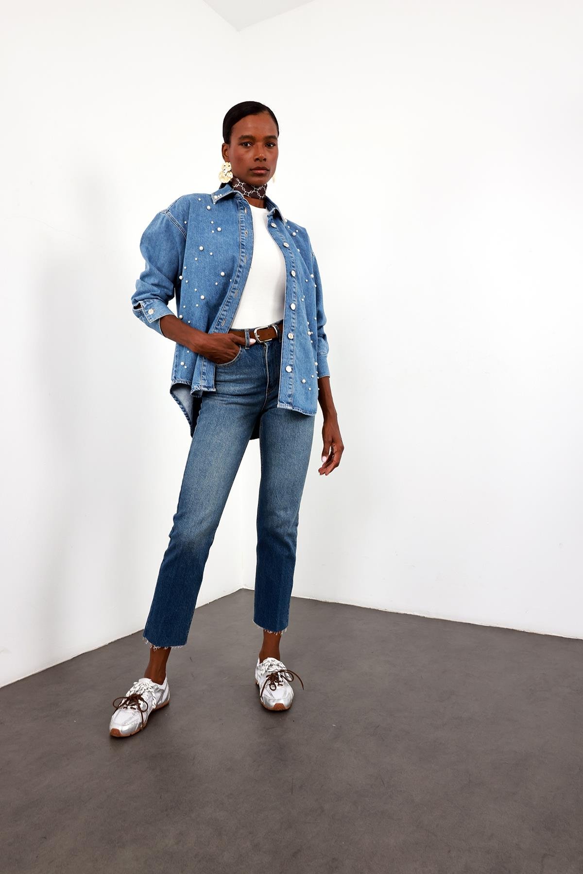 Yıkamalı Mavi Yüksek Bel Boyfit Jean 