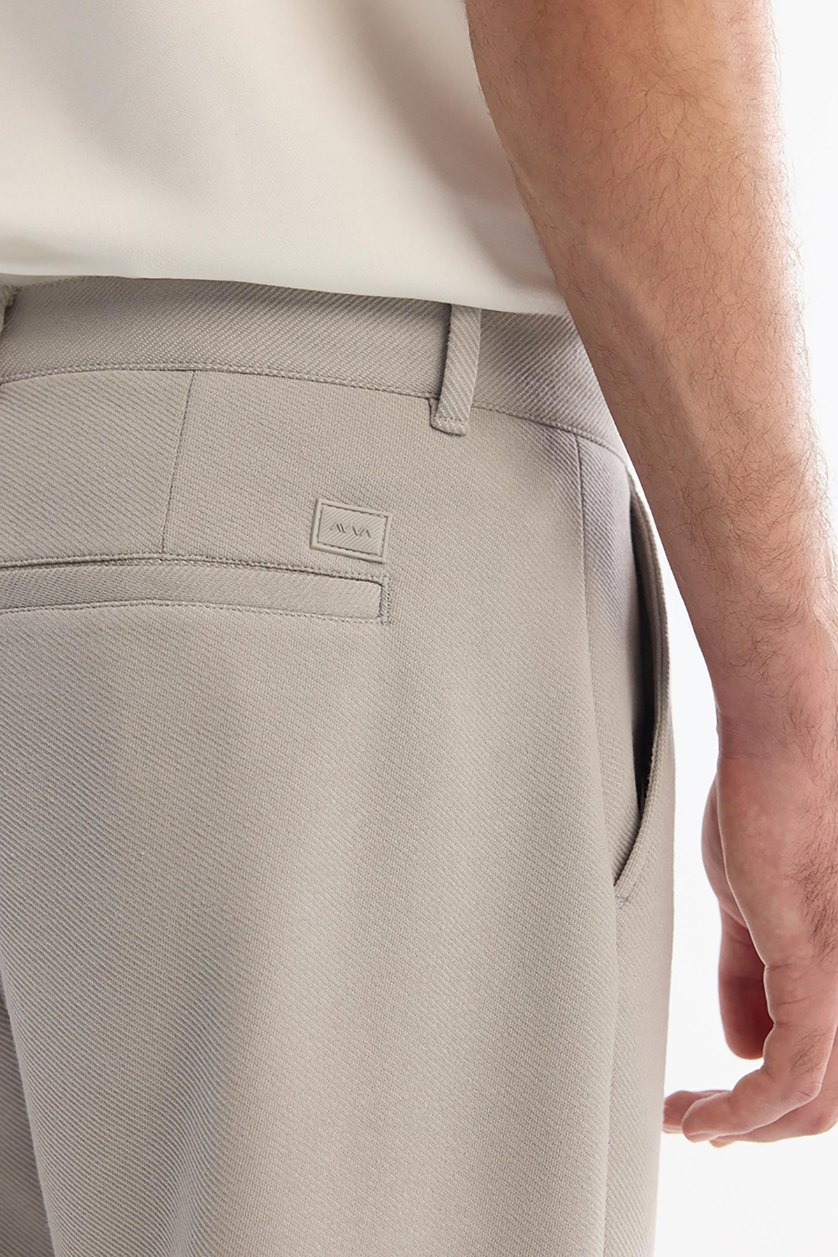 Açık Gri Diyagonal Desenli Carrot Fit Örme Pantolon