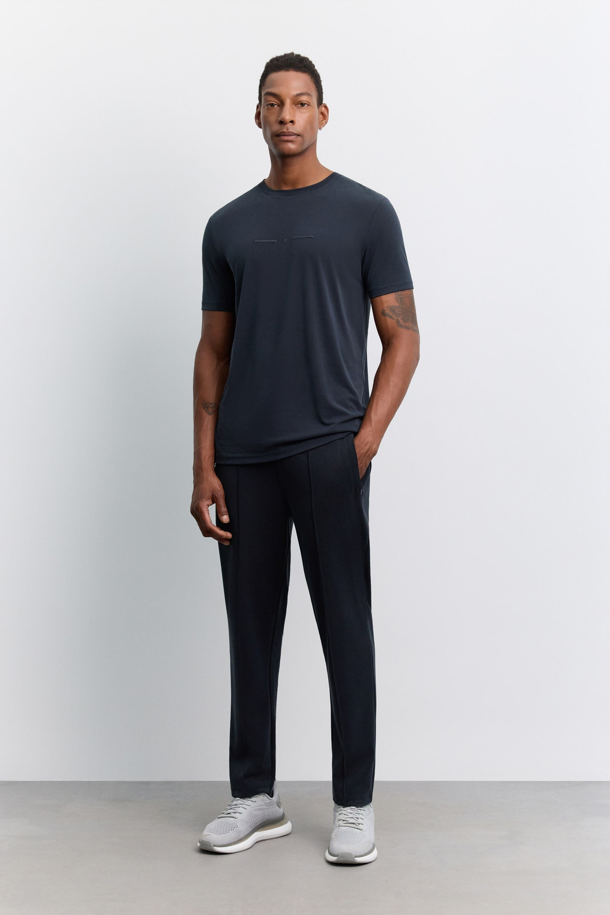 Antrasit Bisiklet Yaka Baskılı Soft Touch T-Shirt