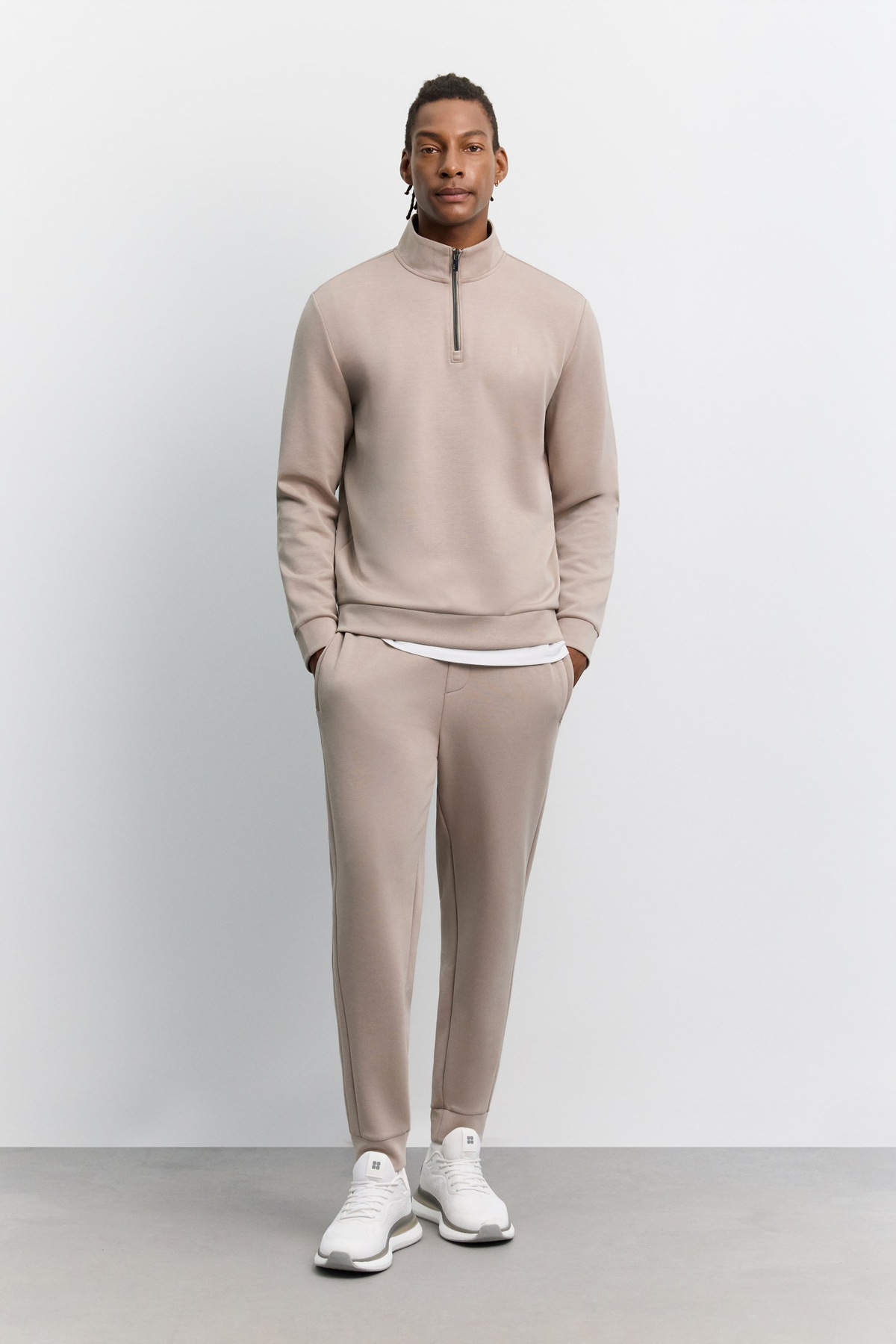 Bej Dik Yaka Fermuarlı İçi Polar Cupra Sweatshirt