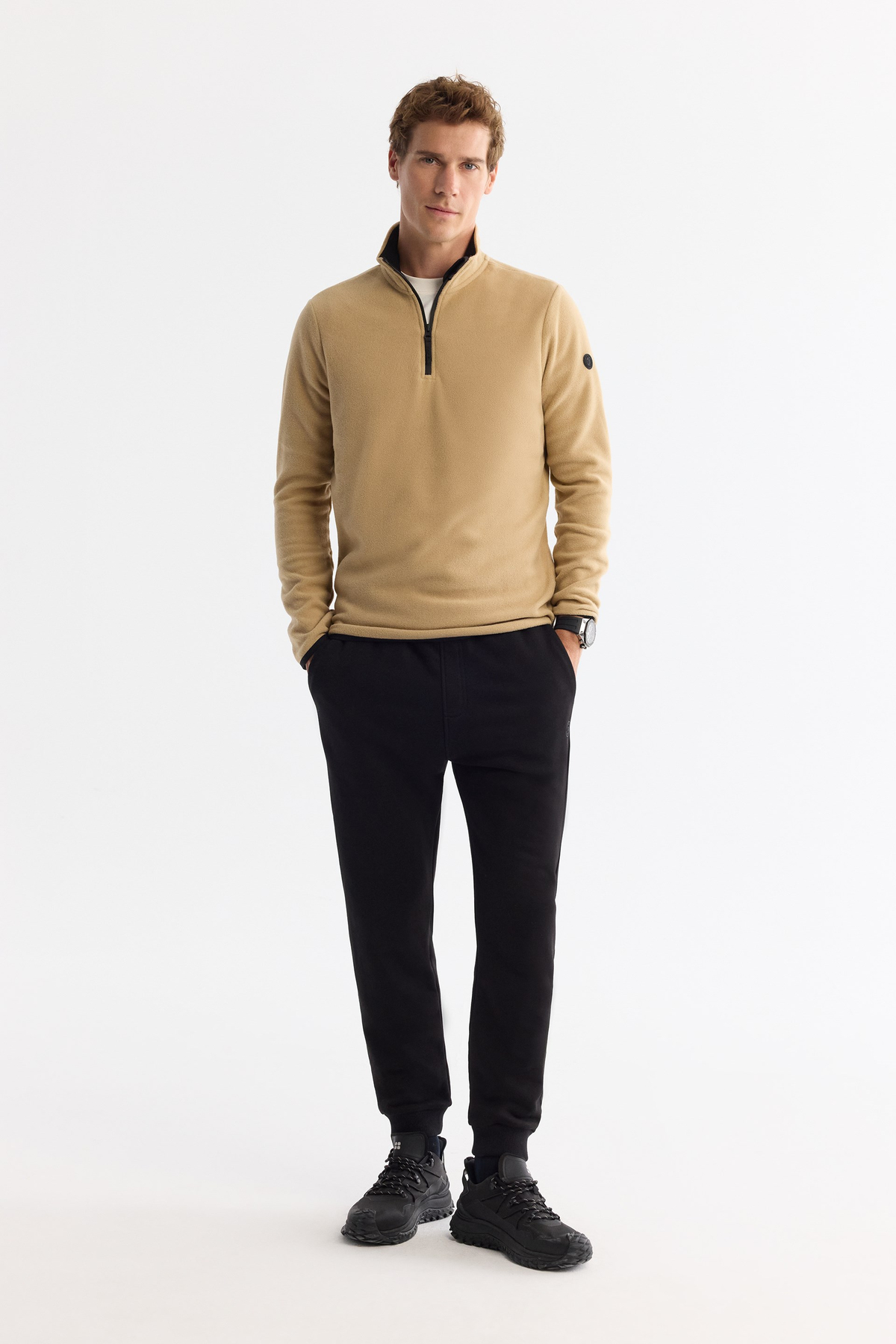 Bej Dik Yaka Fermuarlı Soft Touch Polar Sweatshirt
