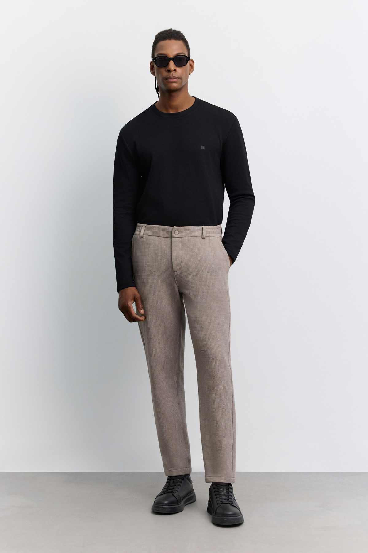Bej Armür Desenli Yanı Lastikli Relaxed  Fit Pantolon