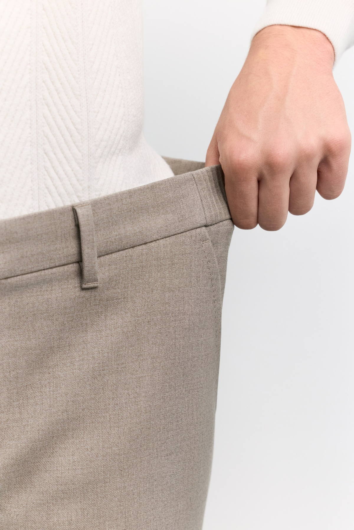 Bej Yanı Lastikli Fermuar Detaylı Yumuşak Tuşeli Yün Karışımlı Slim Fit Pantolon