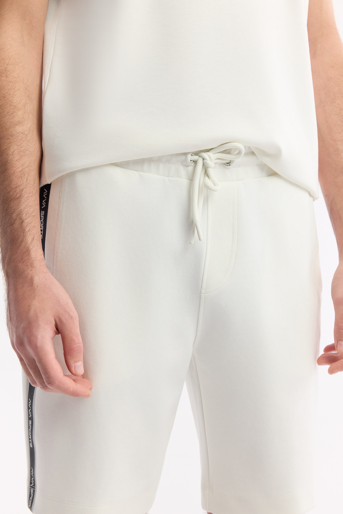 Ekru Beli Lastikli Bağcıklı Bi-Stretch İnterlok Örme Şort