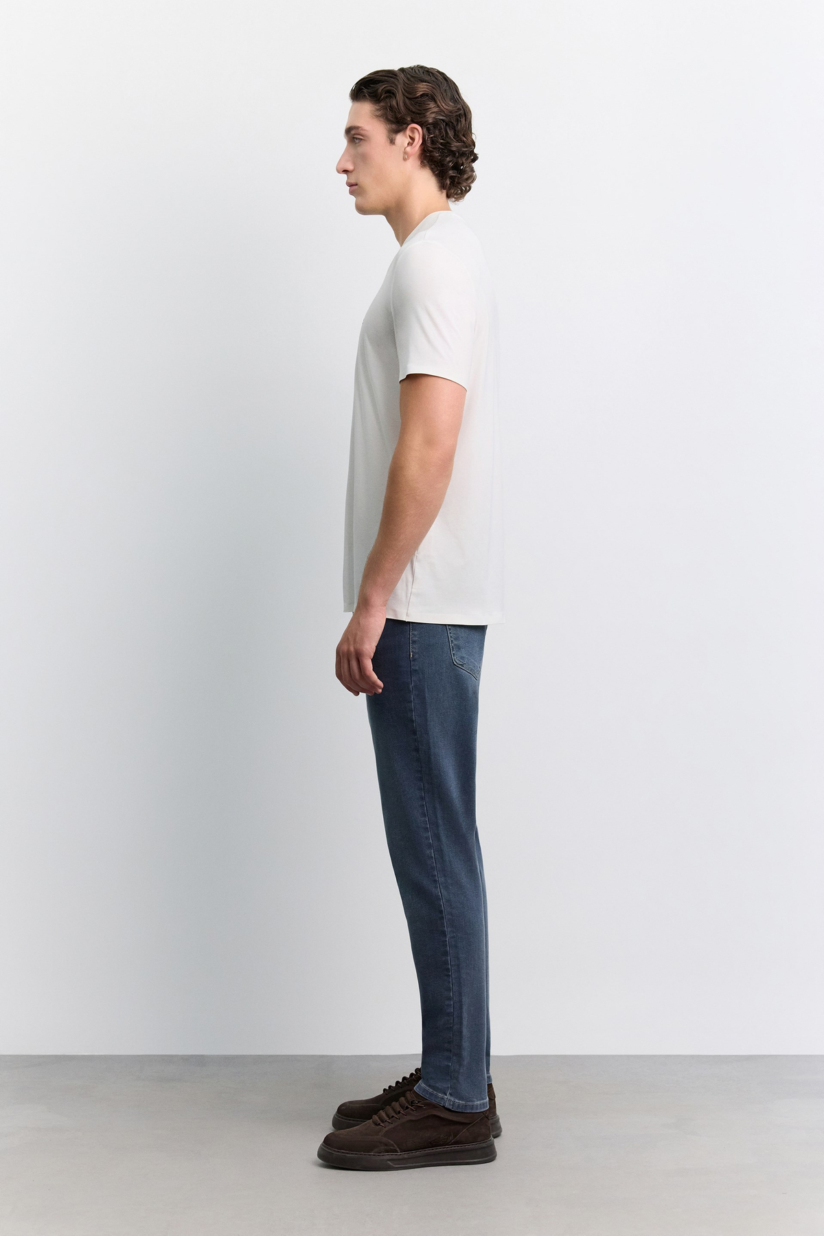 Ekru Bisiklet Yaka Soft Touch Basic T-Shirt