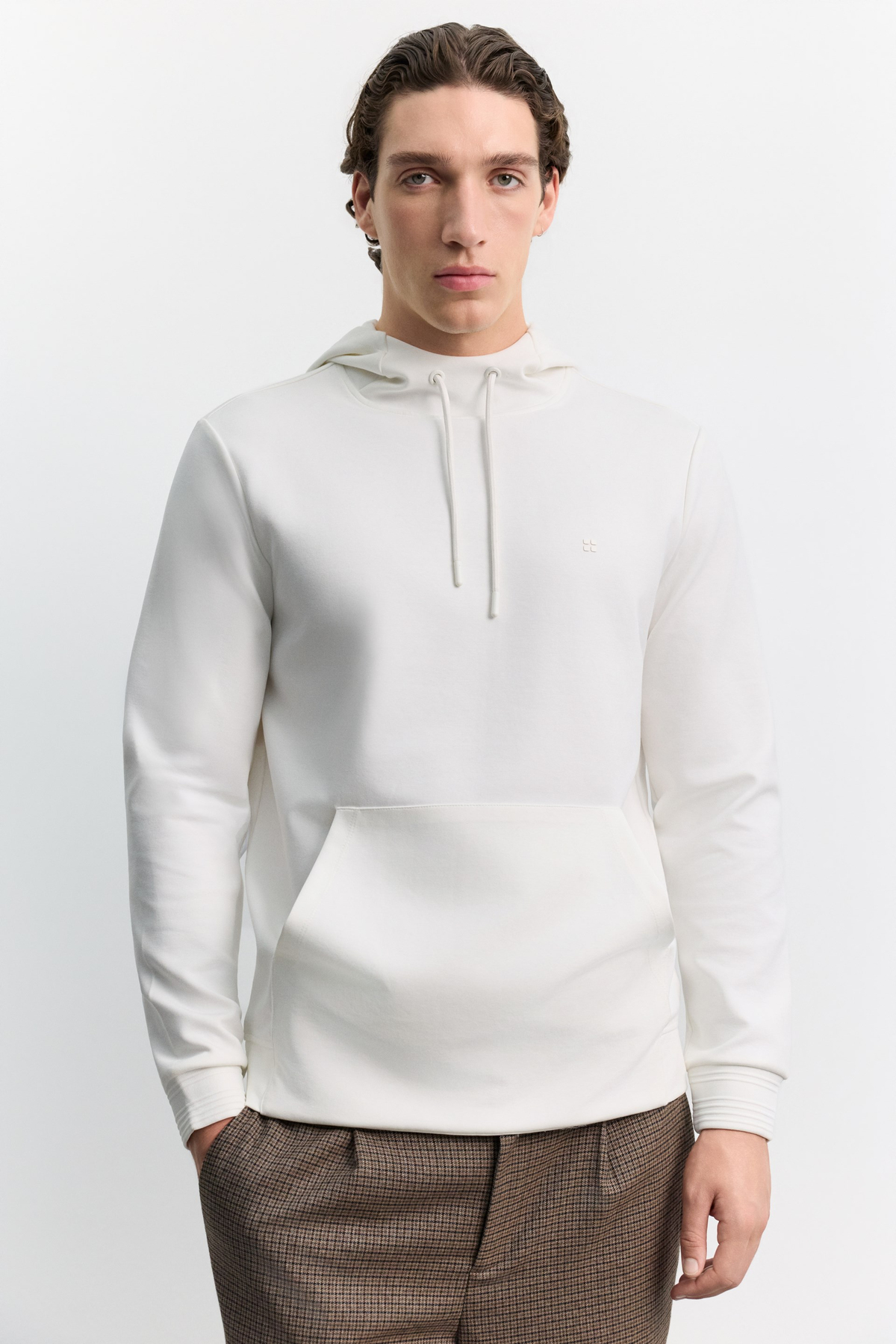 Ekru Kapüşonlu Yaka Kanguru Cepli İnterlok Sweatshirt