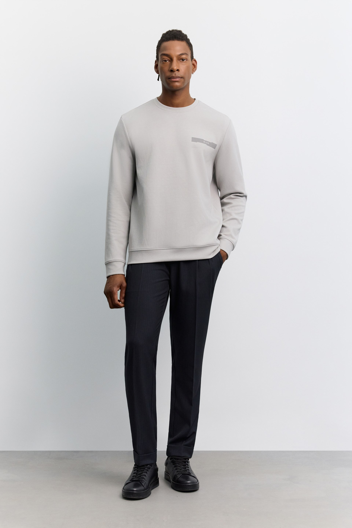 Gri Bisiklet Yaka Enjeksiyon Baskılı  İnterlok  Sweatshirt
