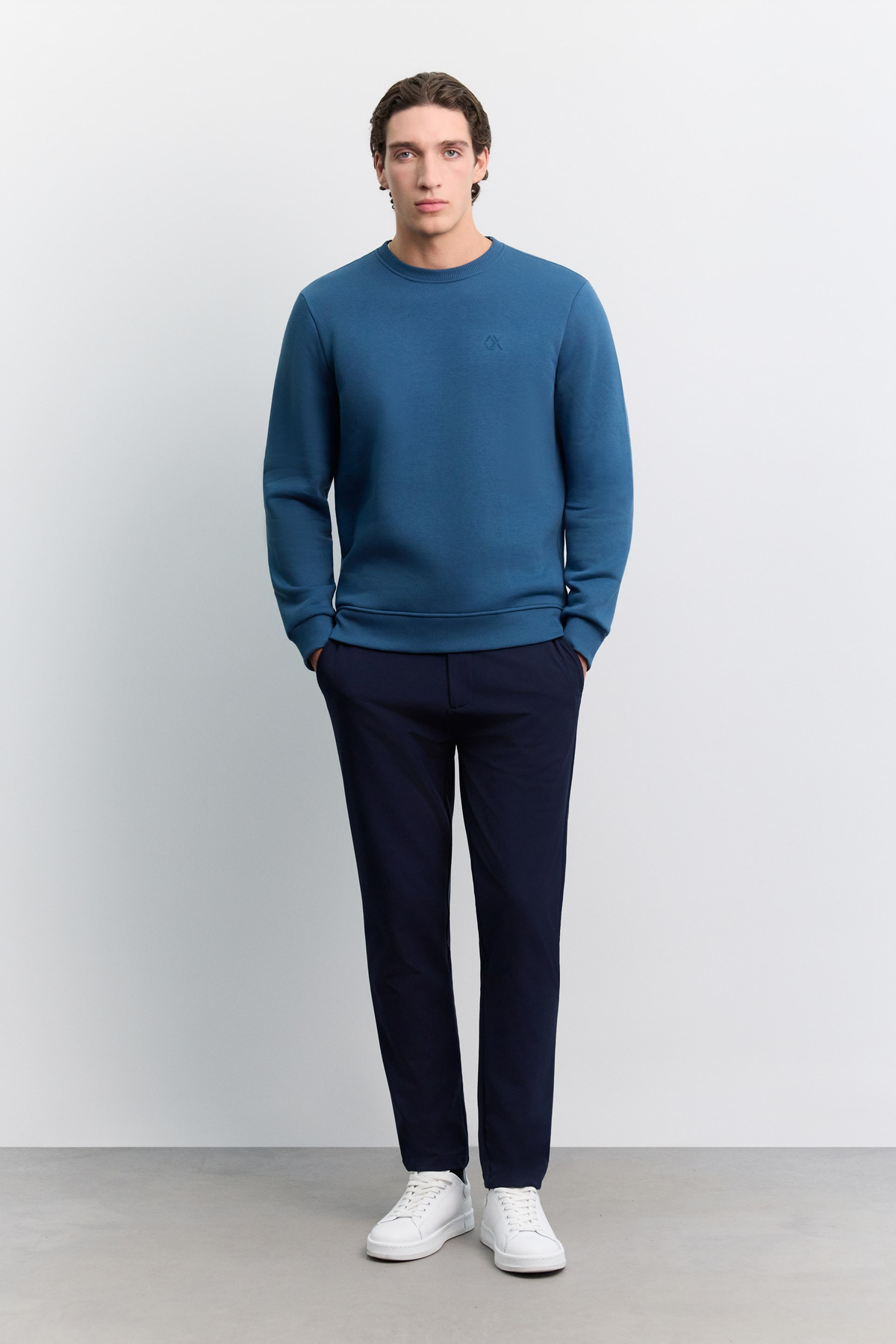 İndigo Bisiklet Yaka 3 İplik Şardonlu -4 Dereceye Dayanıklı Sweatshirt