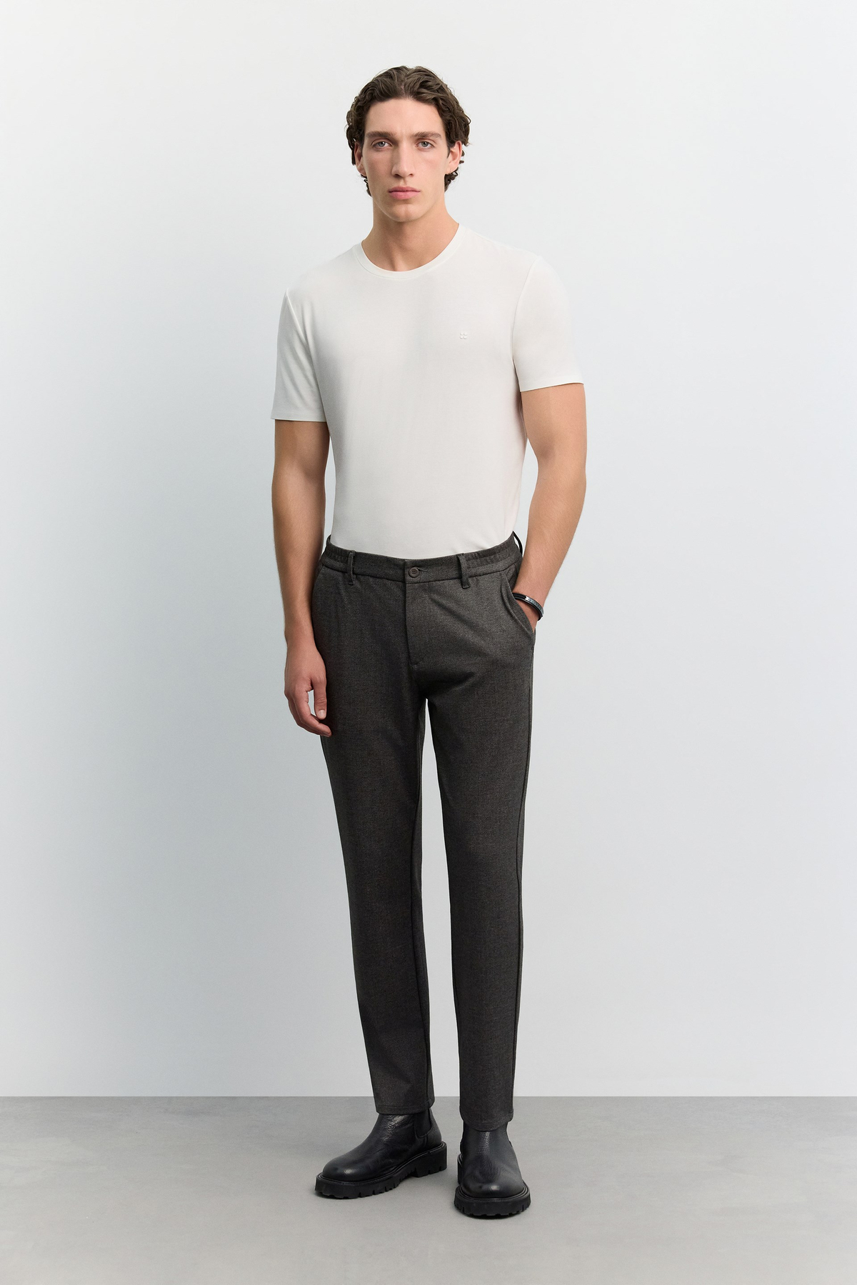 Kahve Kazayağı Desenli Yanı Lastikli Relaxed Fit Pantolon