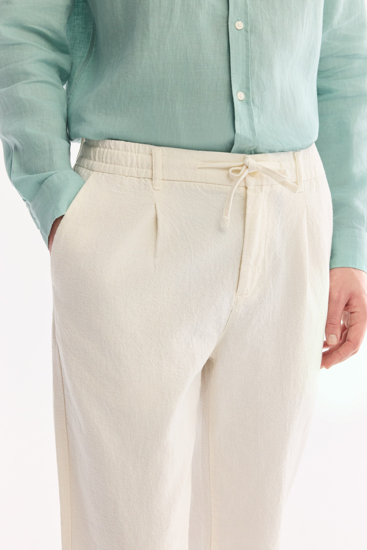 Kırık Beyaz Beli Bağcıklı Keten Karışımlı Chino Pantolon
