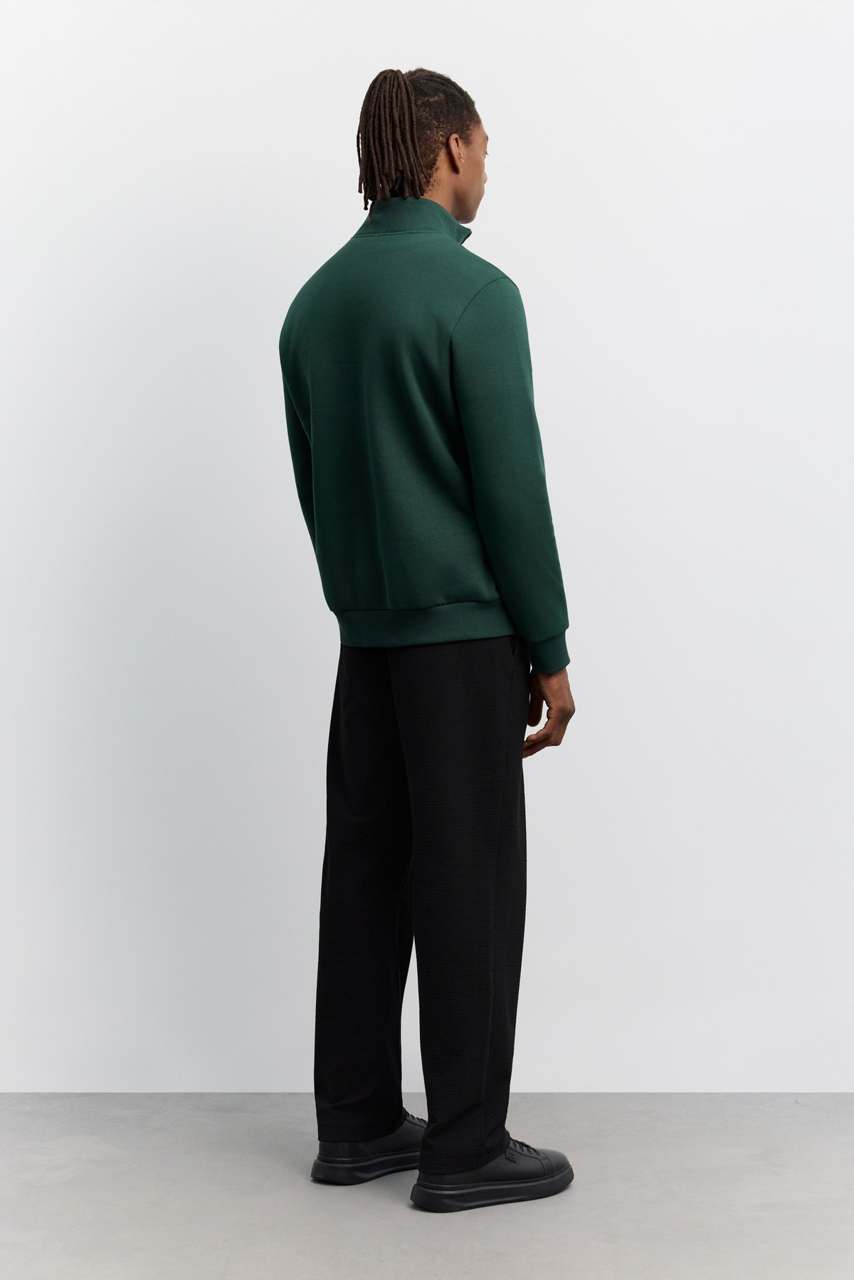 Koyu Yeşil Dik Yaka Fermuarlı 3 İplik Şardonlu Sweatshirt